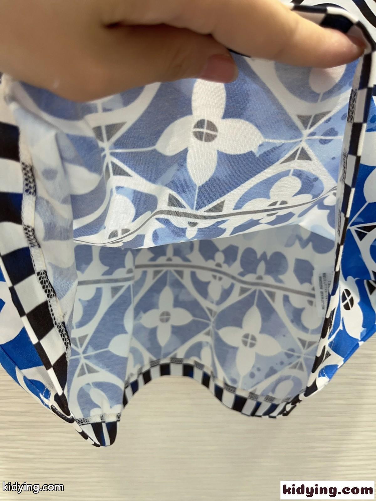 LV バイ・ザ・プール モノグラムタイルTシャツ ルイ・ヴィトン Tシャツ コピー レディース-3