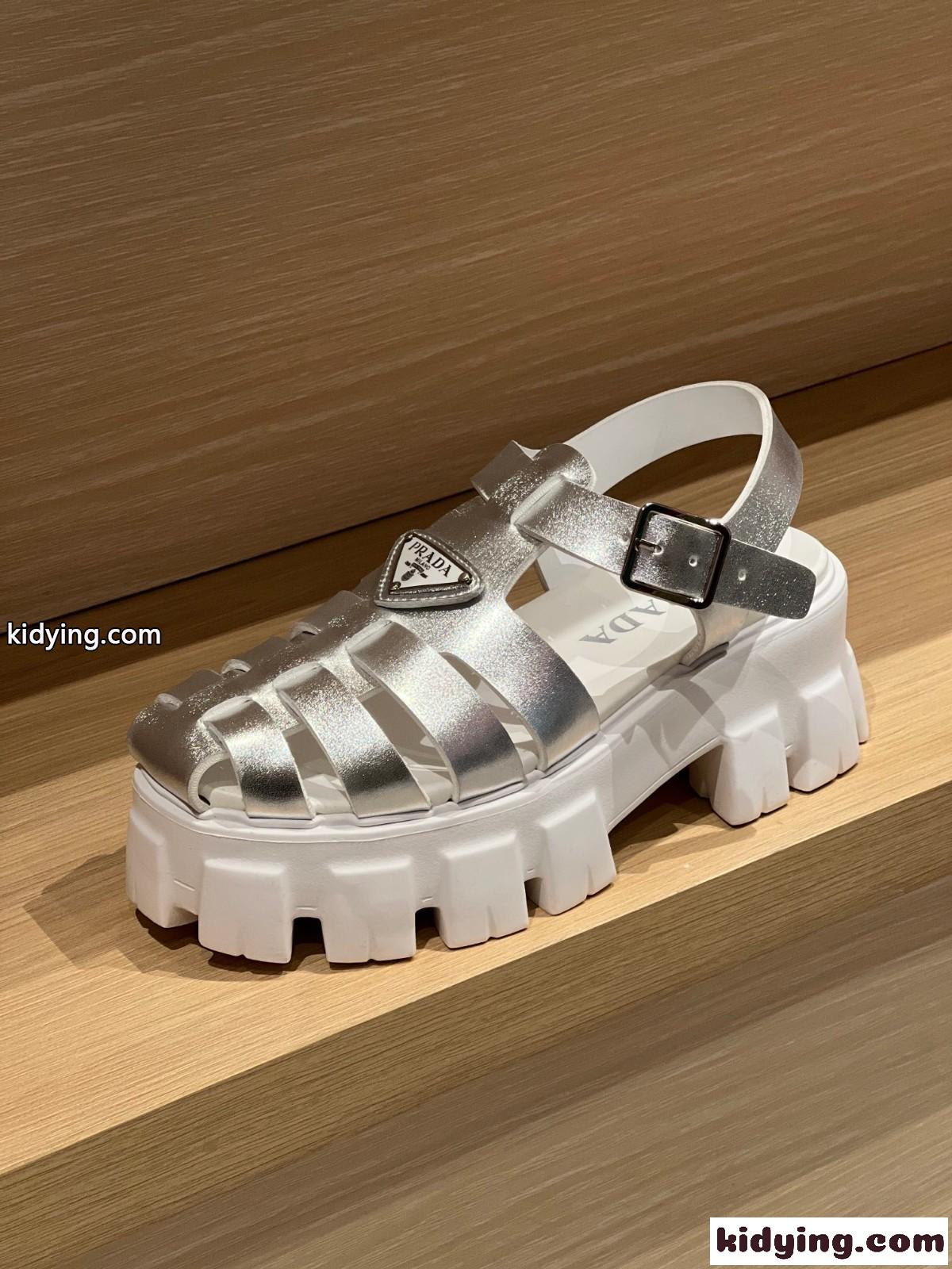 人気 軽量 厚底 合わせやすい プラダ サンダル コピー レディースシューズ シルバー-1