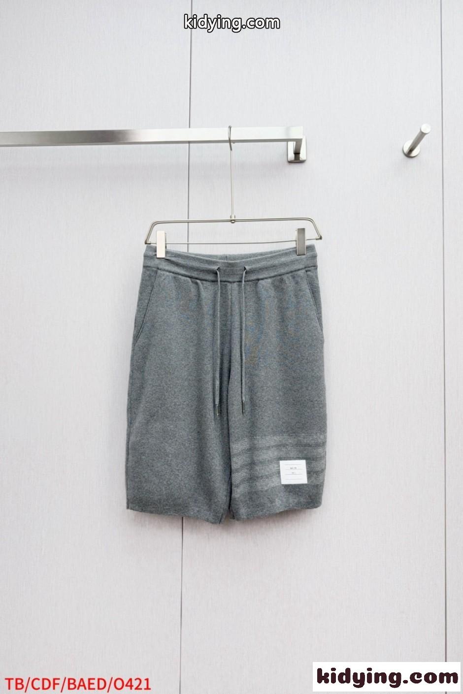 カジュアル 洗練された ショートパンツ トムブラウン パンツ 偽物 グレー-0