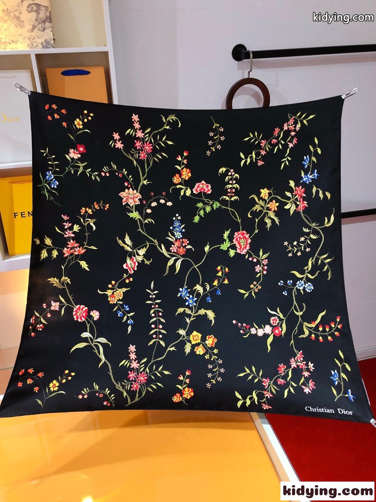 上品 DIOR PETITES FLEURS 90 スクエアスカーフ クリスチャン・ディオール スカーフ コピー レディース-2