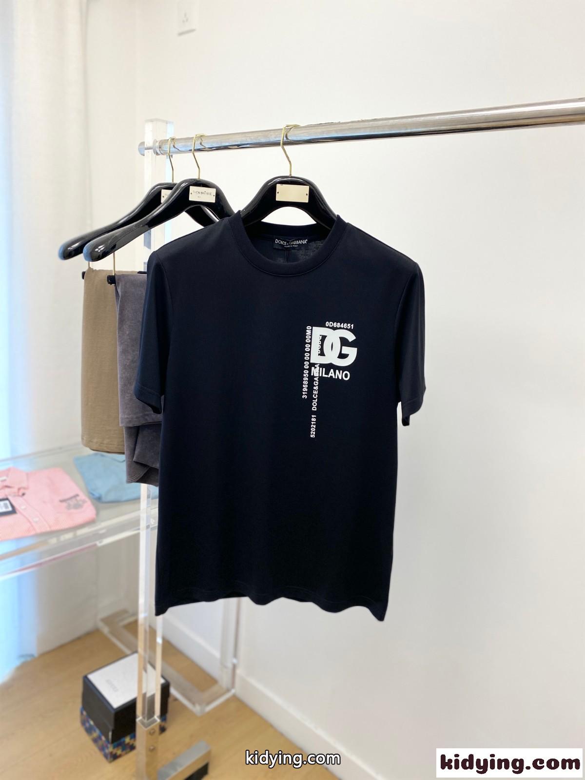 カジュアル 合わせやすい コットンTシャツ ドルチェ&ガッバーナ 半袖Tシャツ コピー ブラック-0