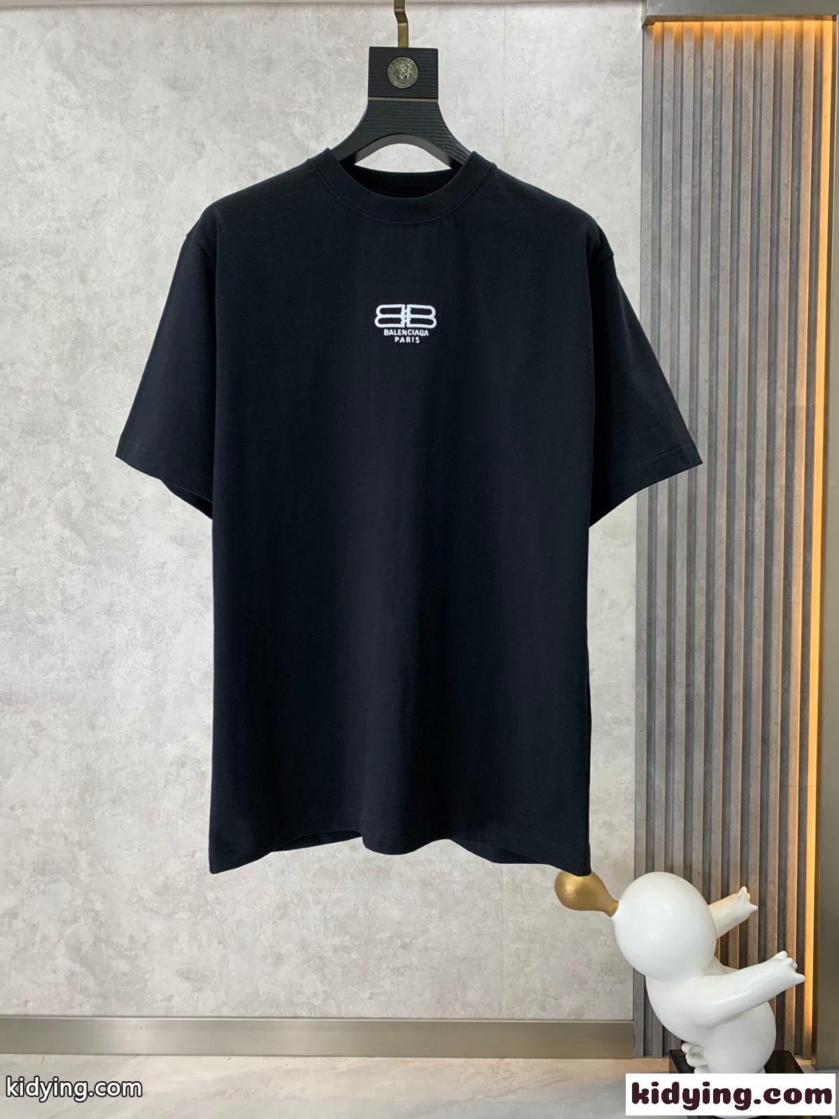 シンプル ロゴ 刺繍入り クルーネック コットン 半袖Tシャツ バレンシアガ Tシャツ コピー ブラック-0