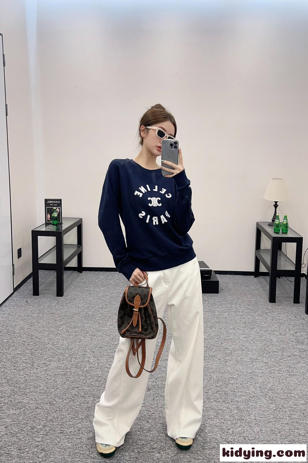 定番 カジュアル ロゴ入り スウェットシャツ セリーヌ Tシャツ コピー ネイビー-3