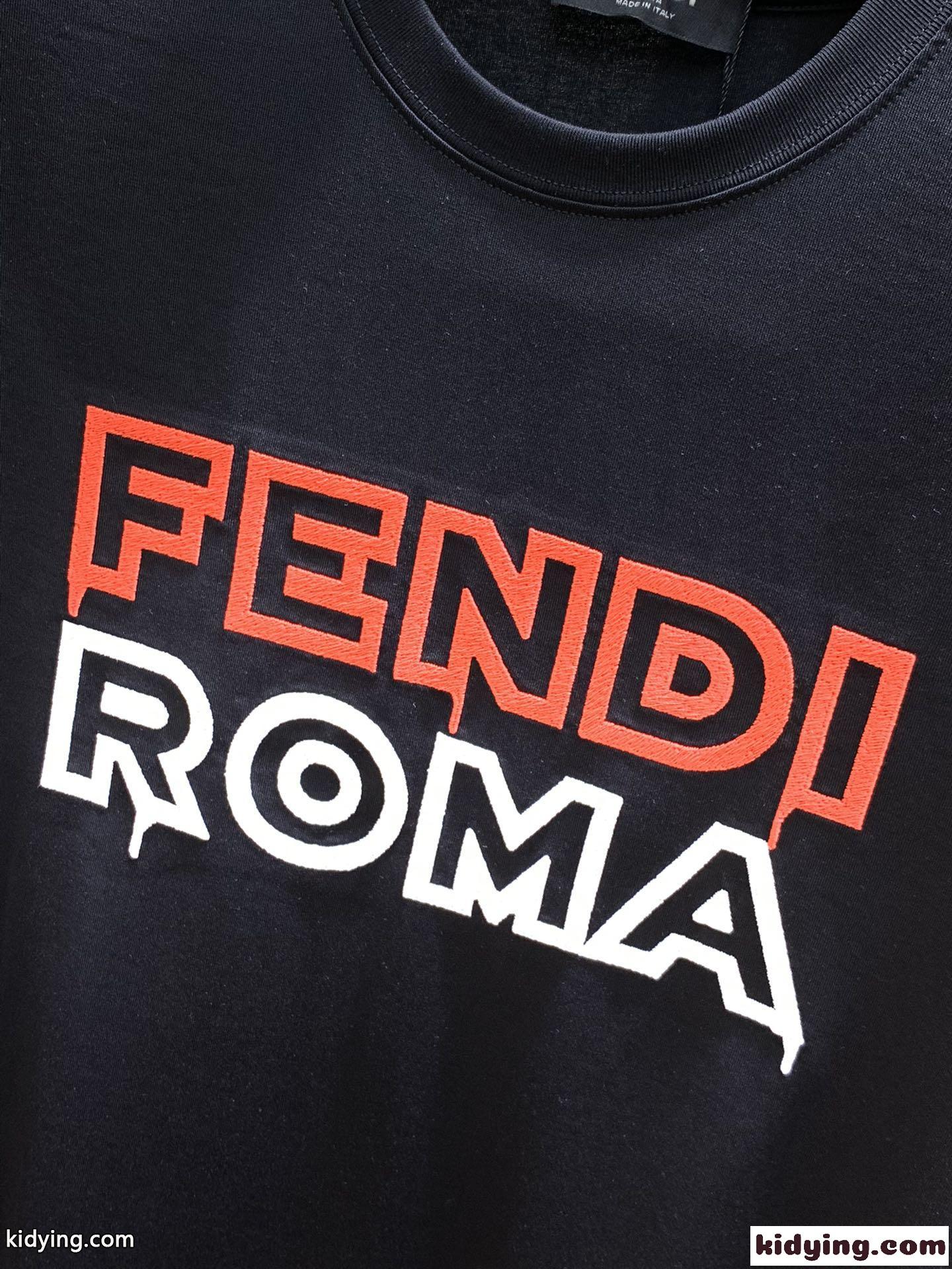 シンプル お洒落 クルーネック ロゴ入り フェンディ Tシャツ コピー コットン 半袖 トップス ブラック-2