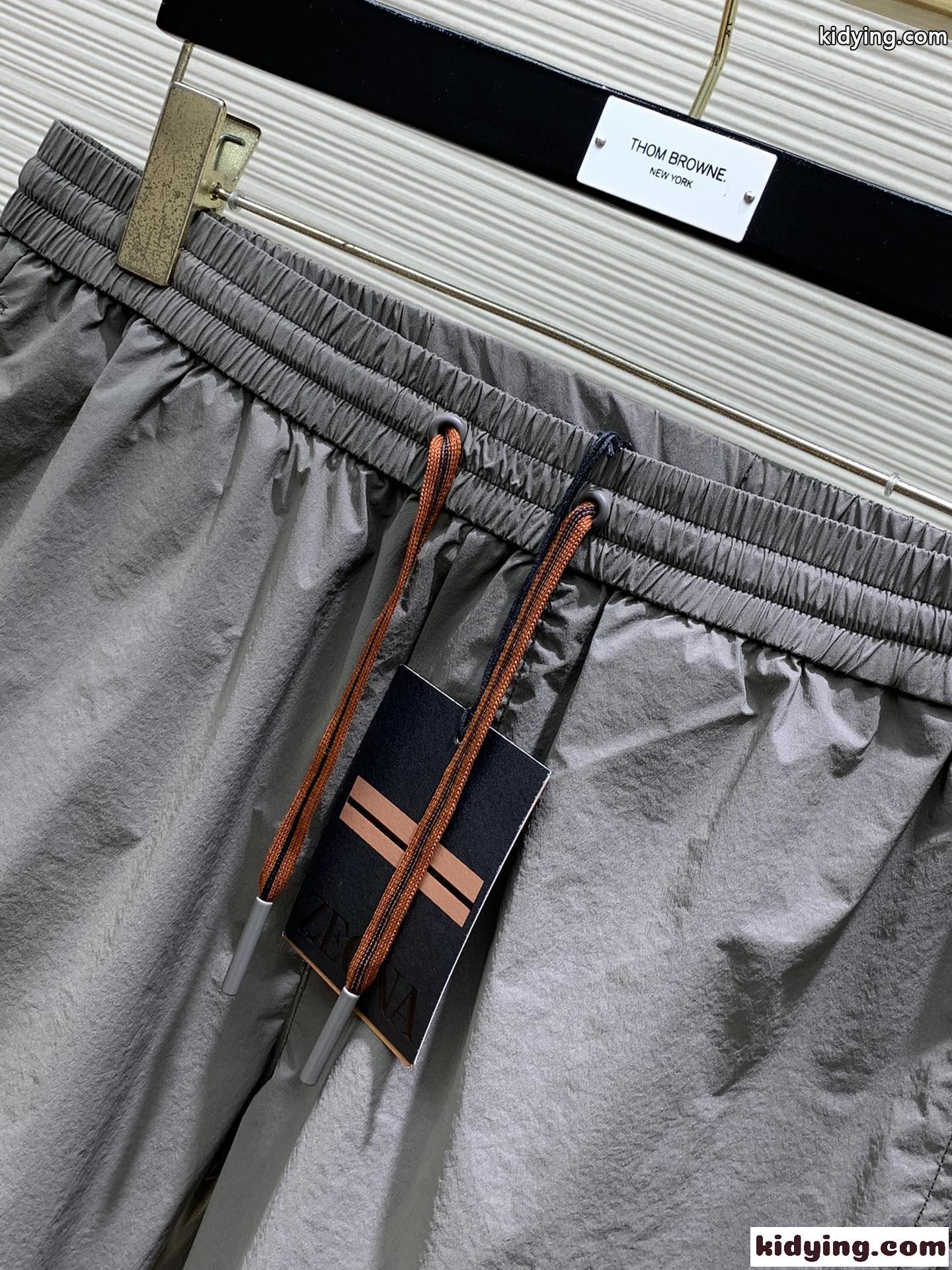 カジュアル エルメネジルド・ゼニア パンツ コピー ショートパンツ グレー-1