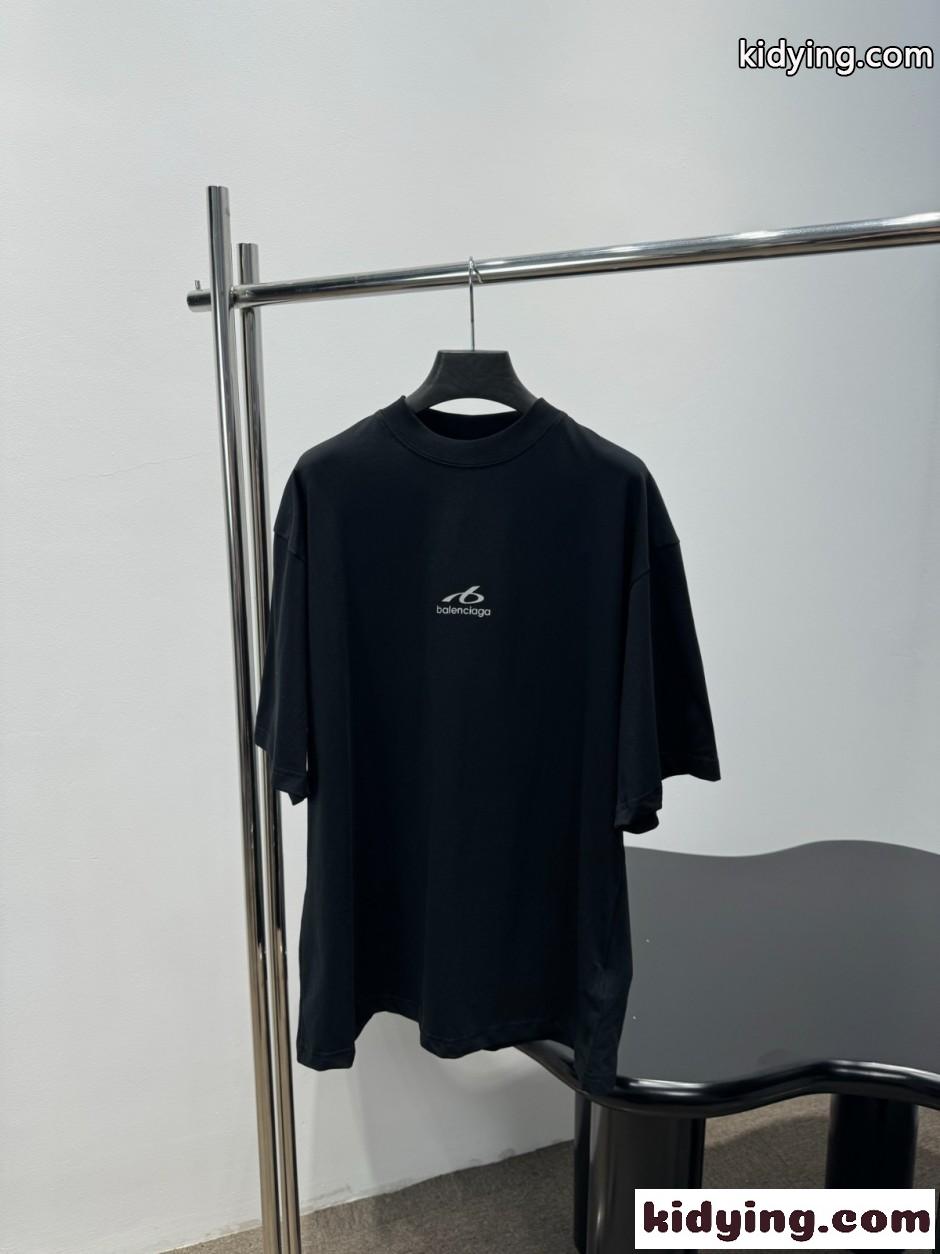 シンプル お洒落 オーバーサイズ 半袖Tシャツ バレンシアガ Tシャツ 偽物 ユニセックス-0