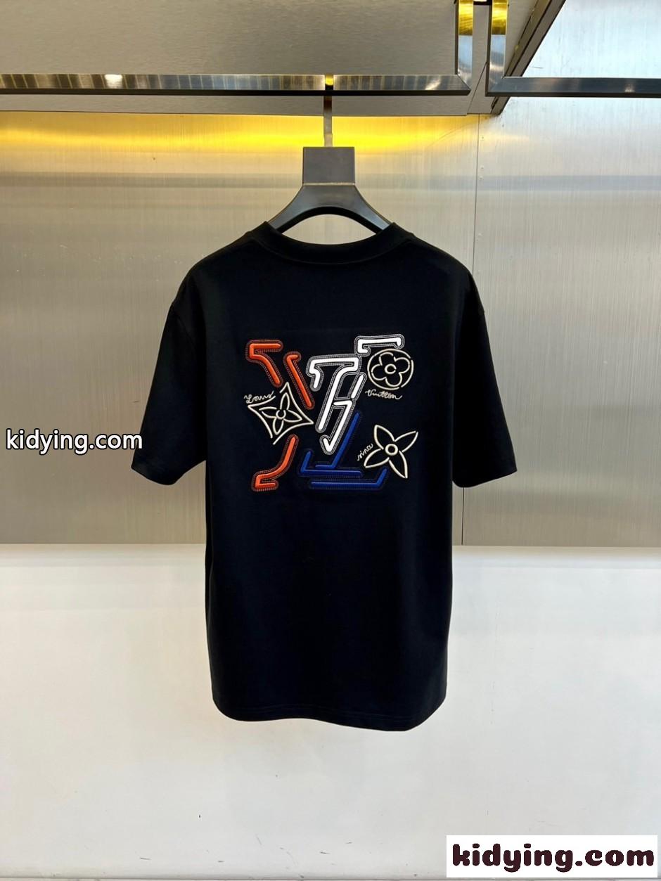 おしゃれ ロゴ入り コットン 半袖Tシャツ ルイ・ヴィトン Tシャツ 偽物 ブラック-3