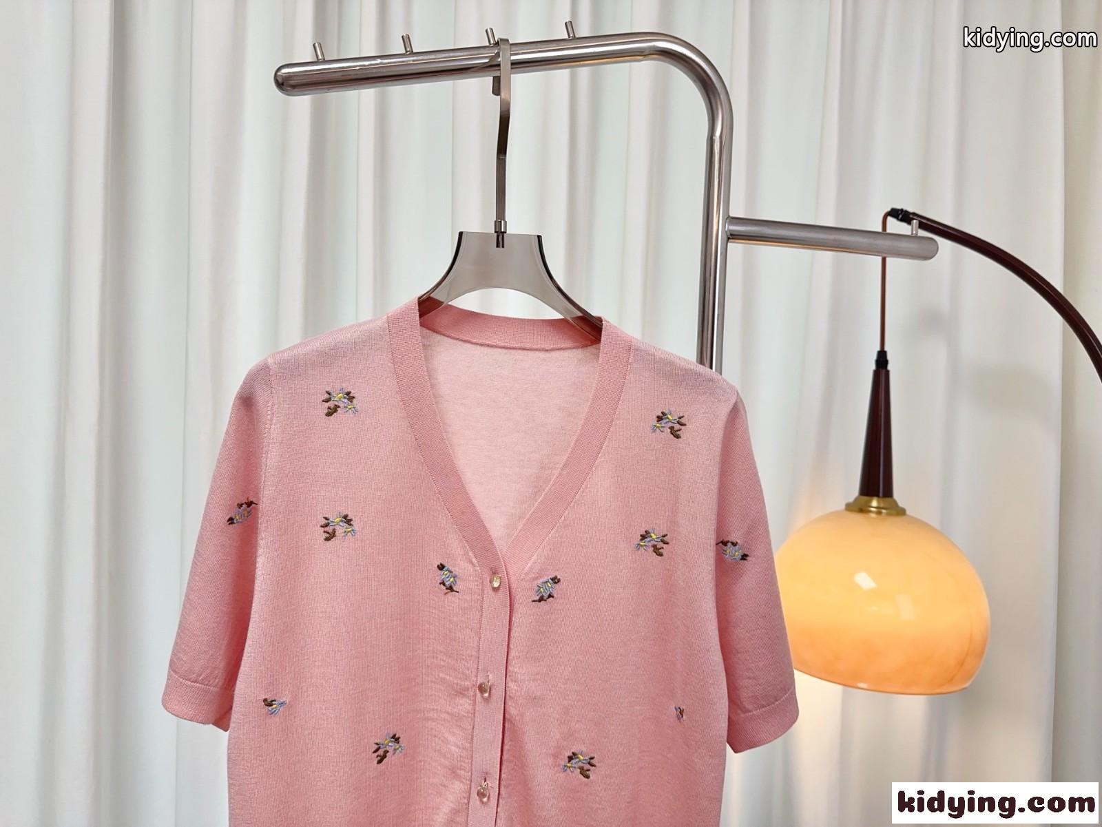 刺繍入り Vネック 半袖カーディガン プラダ ニット 偽物 レディース ピンク-2