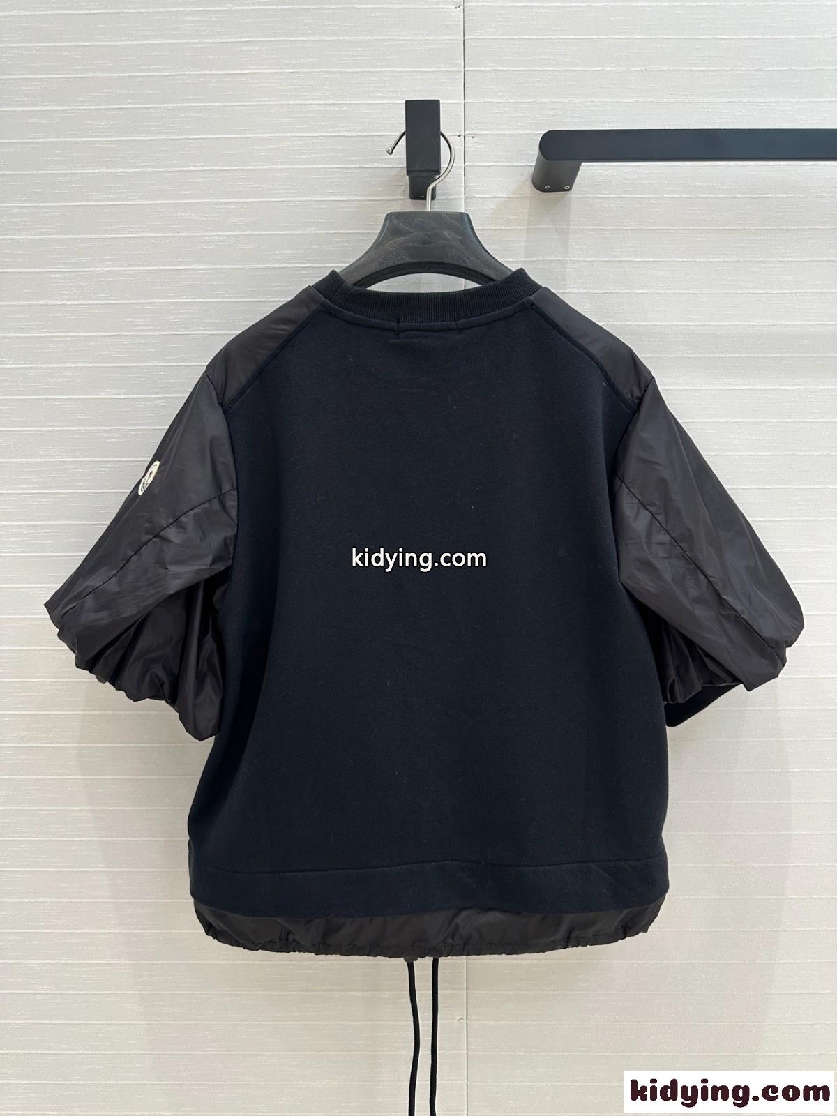 カジュアル お洒落 切り替え モンクレール Tシャツ スーパーコピー 半袖Tシャツ ブラック-4