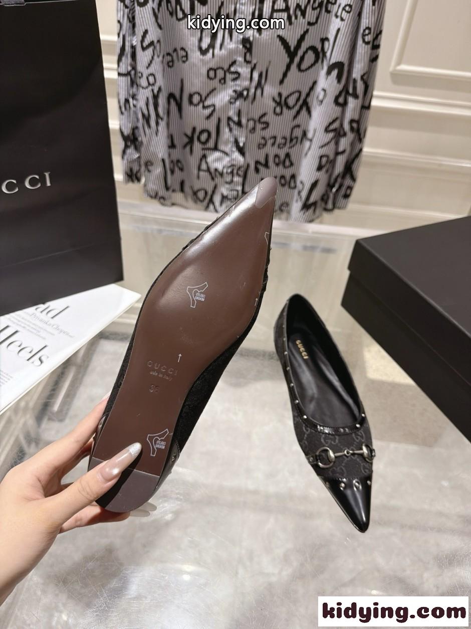 スタッズ付き ウィメンズ バレエシューズ グッチ パンプス コピー ブラック-0