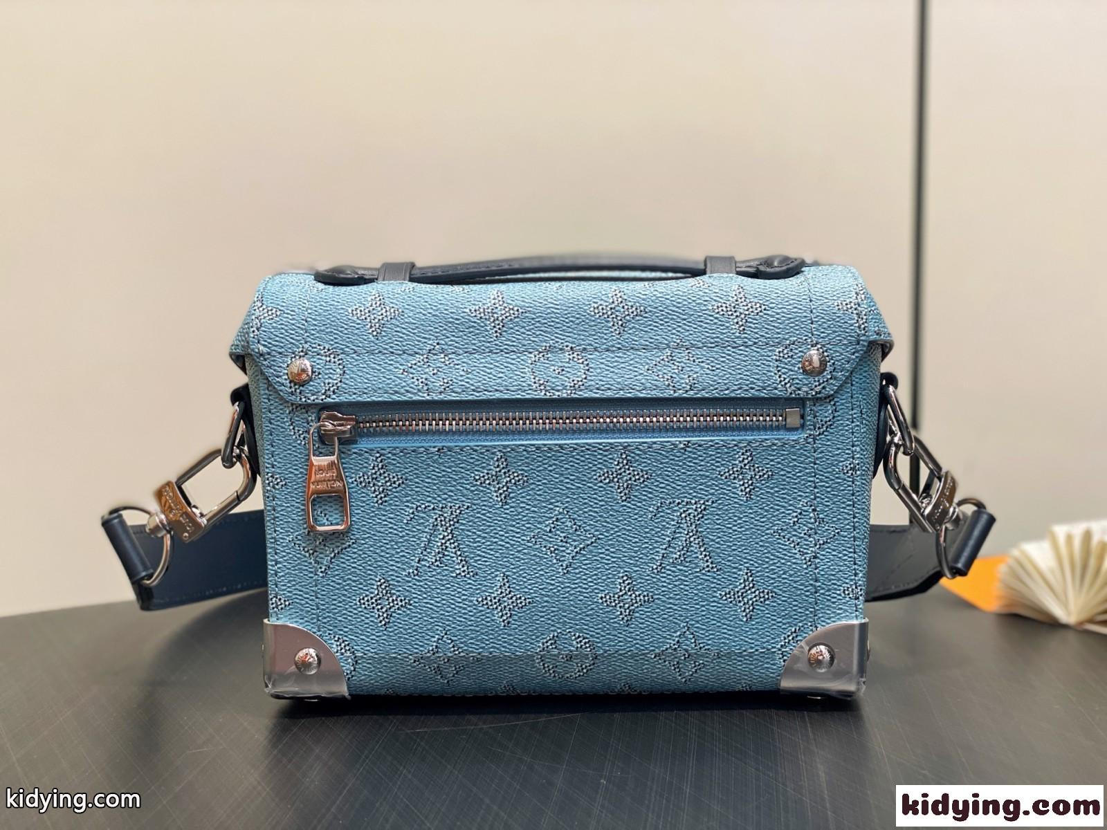 モダンでお洒落 Louis Vuitton ソウル トランク ルイ・ヴィトン スーパーコピー M15035-2