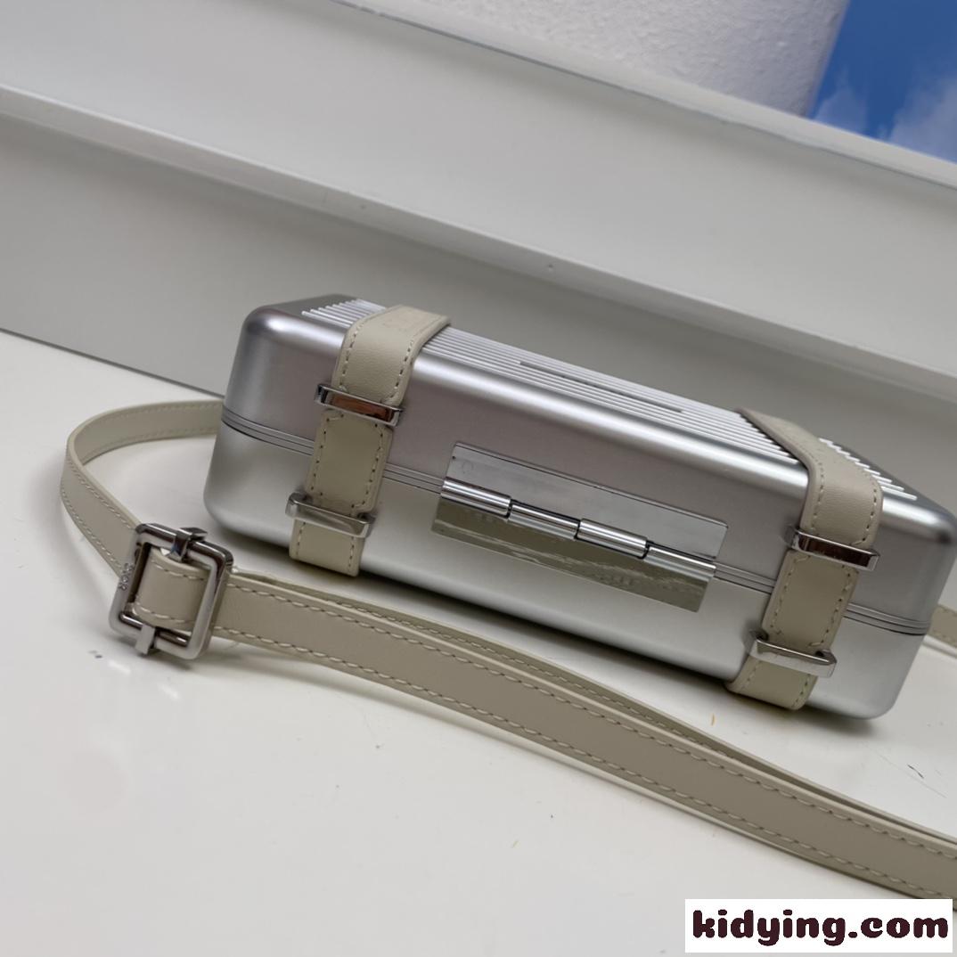 Dior & Rimowa 大人気 クリスチャン・ディオール バッグ コピー クラッチバッグ-3