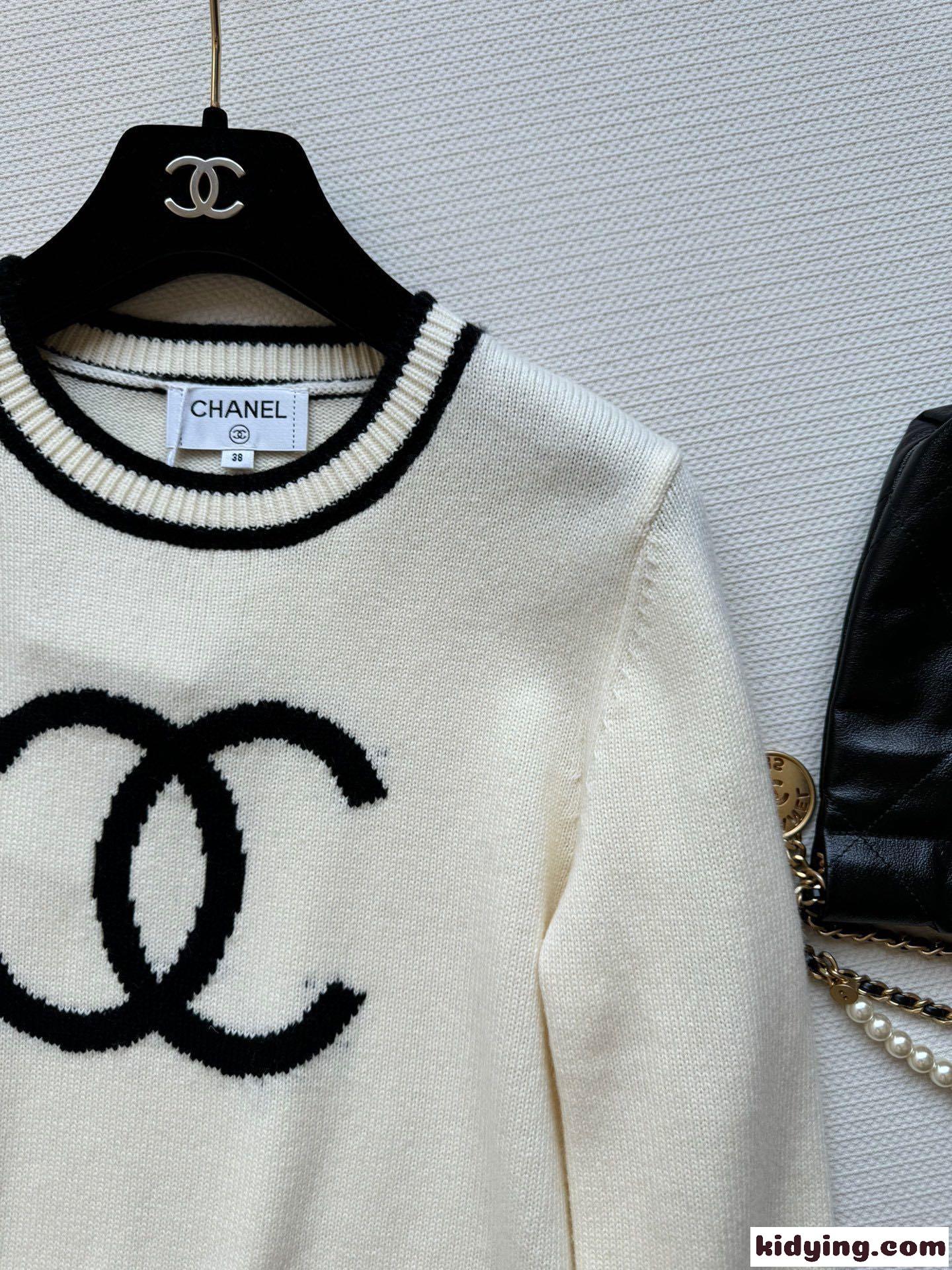 CCロゴ ロングスリーブ カシミヤ ニット シャネル セーター コピー ベージュ-2