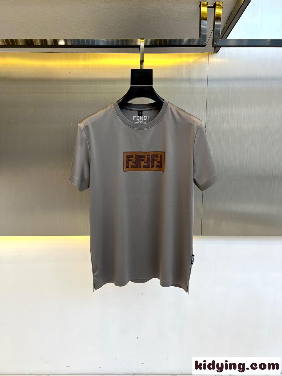 ベーシック ロゴ コットン 半袖Tシャツ フェンディ Tシャツ 偽物 グレー-1