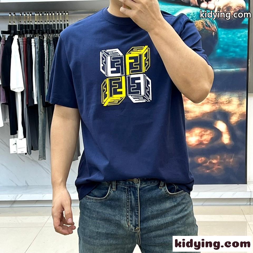 おしゃれ 合わせやすい 刺繍入り フェンディ 半袖Tシャツ コピー クルーネック ブルー-2