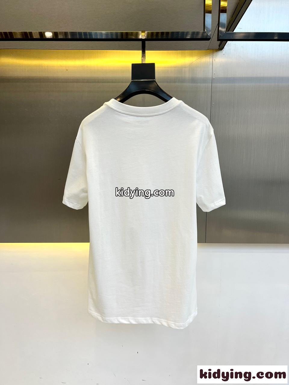 シンプル カジュアル 半袖Tシャツ フェンディ Tシャツ 偽物 クルーネック ホワイト-3