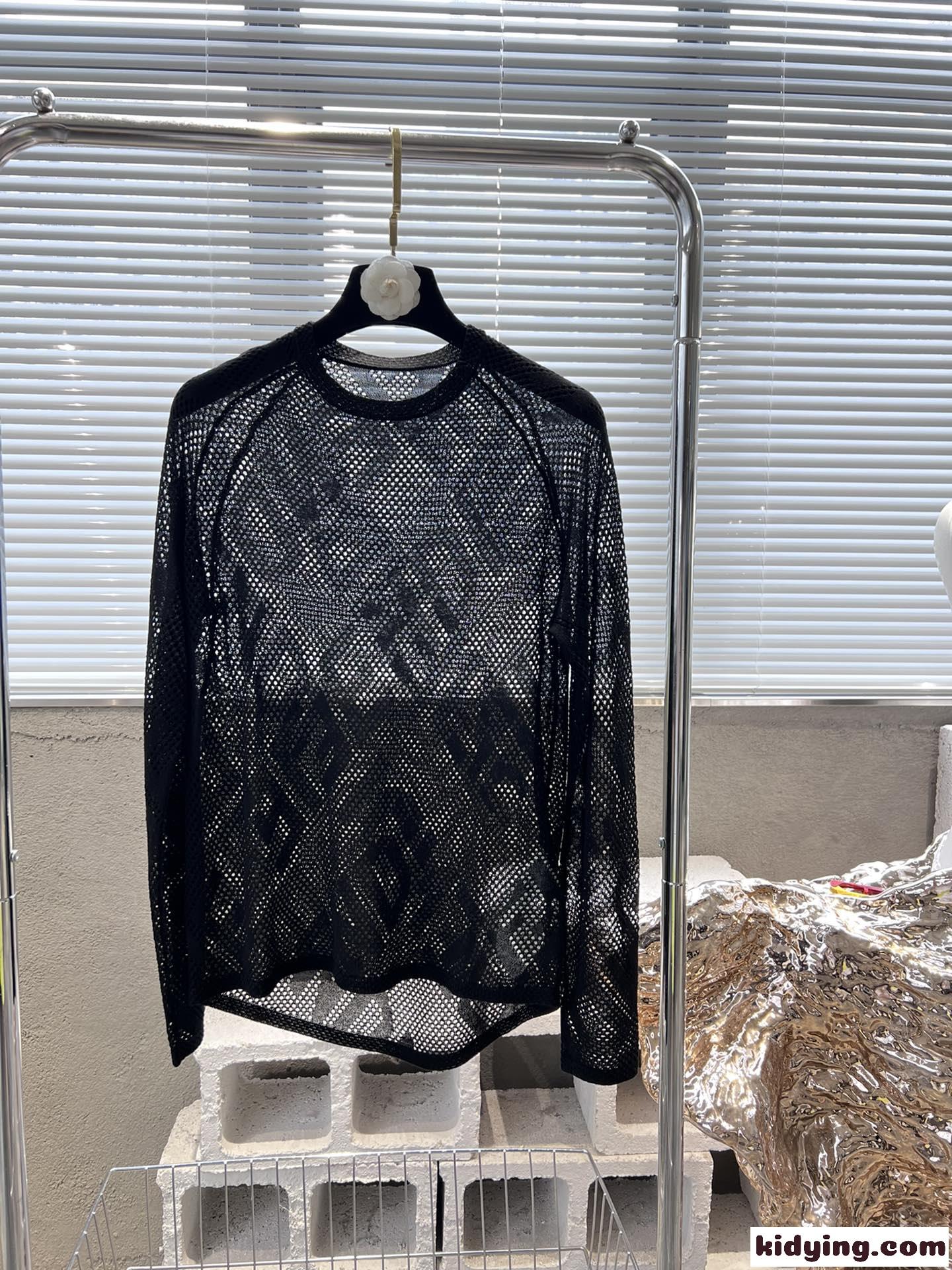 春夏 クルーネック 長袖 メッシュTシャツ フェンディ Tシャツ コピー レディース ファッション-2