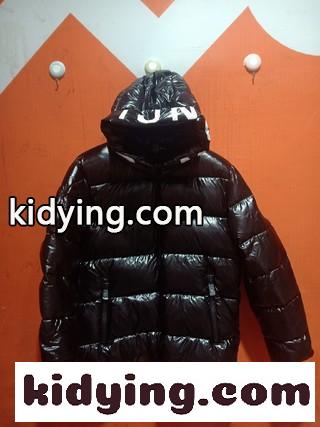 Moncler モンクレール DUBOIS 21新型男性女性ダウンジャケット短めフード付きジッパー モンクレール ダウンジャケット 最新 コピー-0