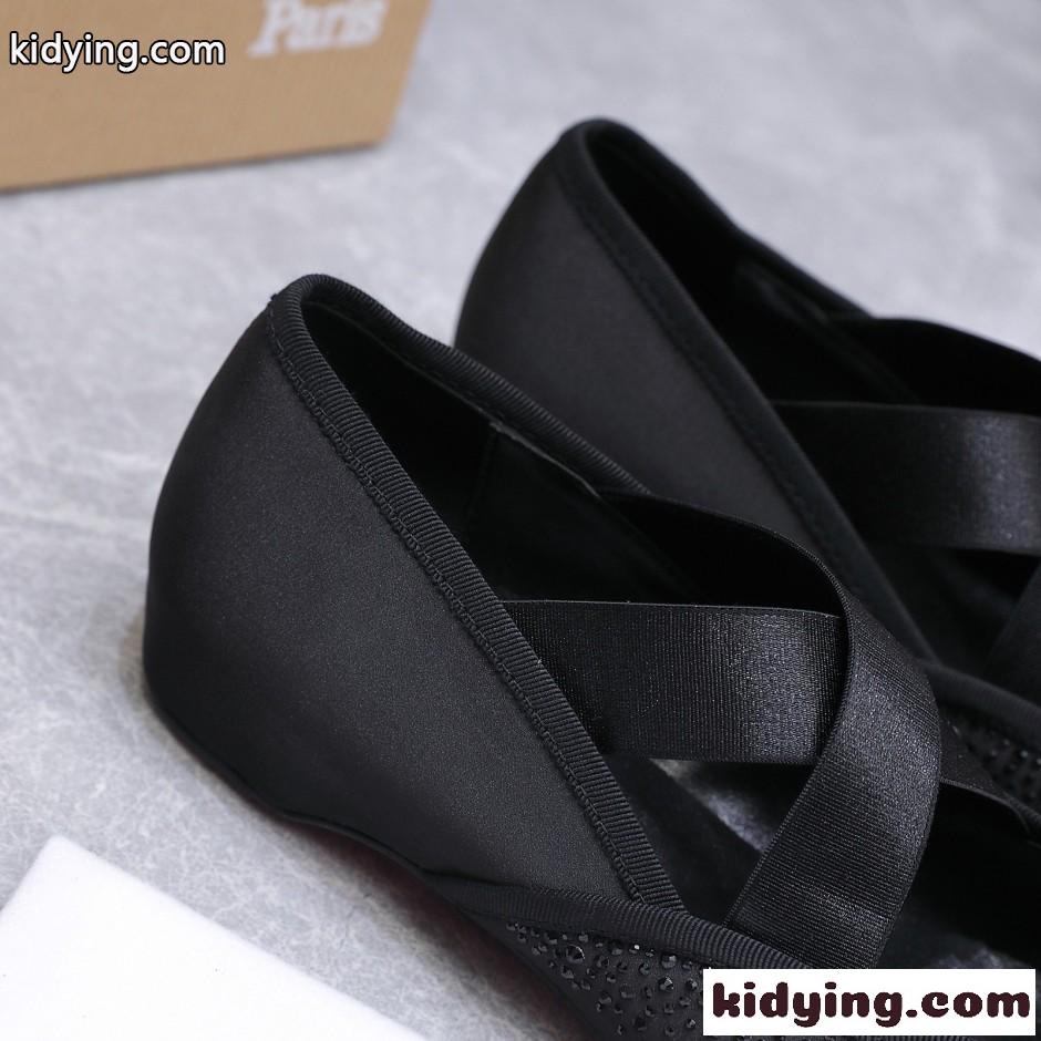 クロスストラップ フラットシューズ クリスチャン・ルブタン シューズ コピー ブラック-2
