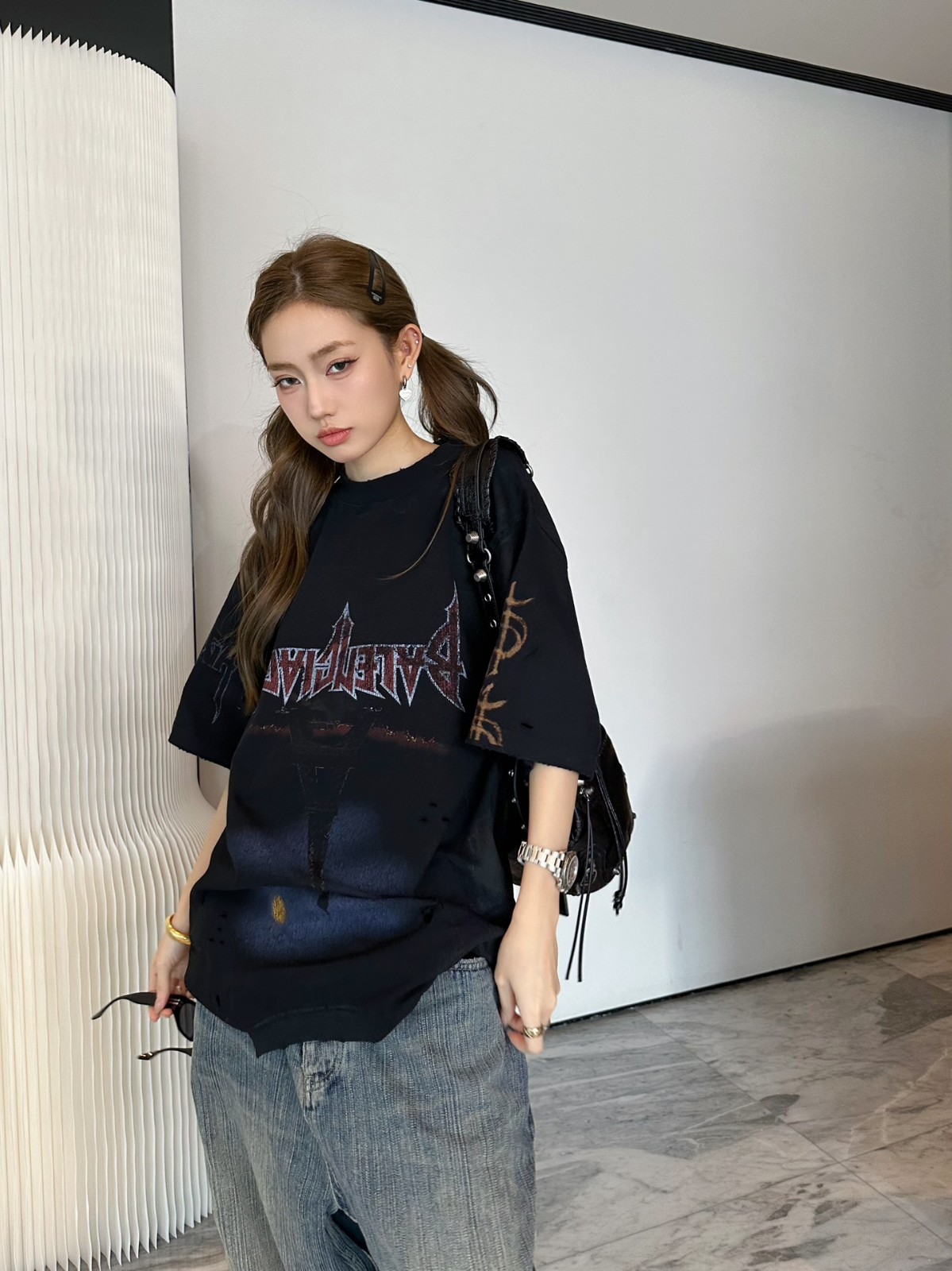 ユニセックス バレンシアガ PARIS MOON UPSIDE DOWN Tシャツ オーバーサイズ コピー-5