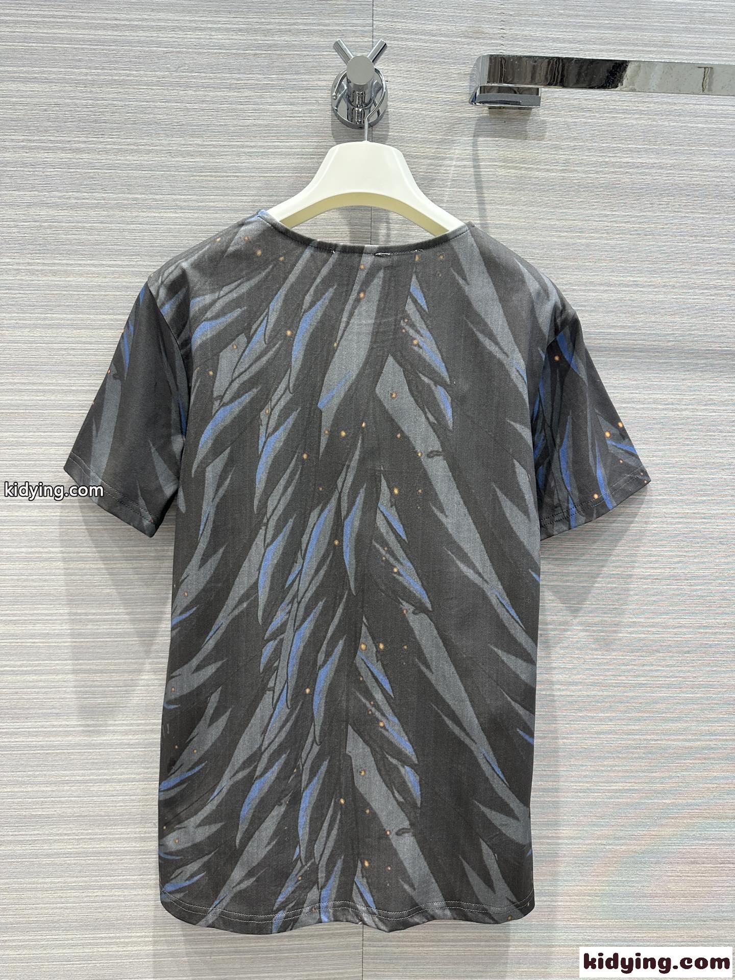 新作​  ハウルとソフィー 半袖Tシャツ ロエベ Tシャツ コピー コットン トップス-3