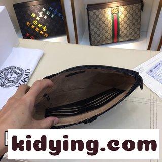 ヴェルサーチ かばんコピー,輸入原料牛皮コーナー専用金物と専用裏布包装袋を配合する 皮質が柔らかくて快適です-1