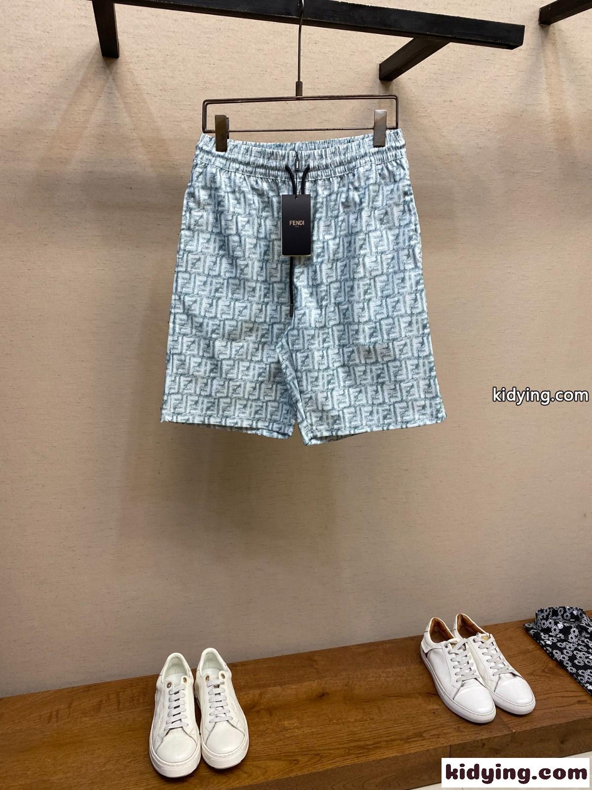 フェンディ パンツ 偽物 合わせやすい 上品 カジュアル FFロゴ ショートパンツ-0