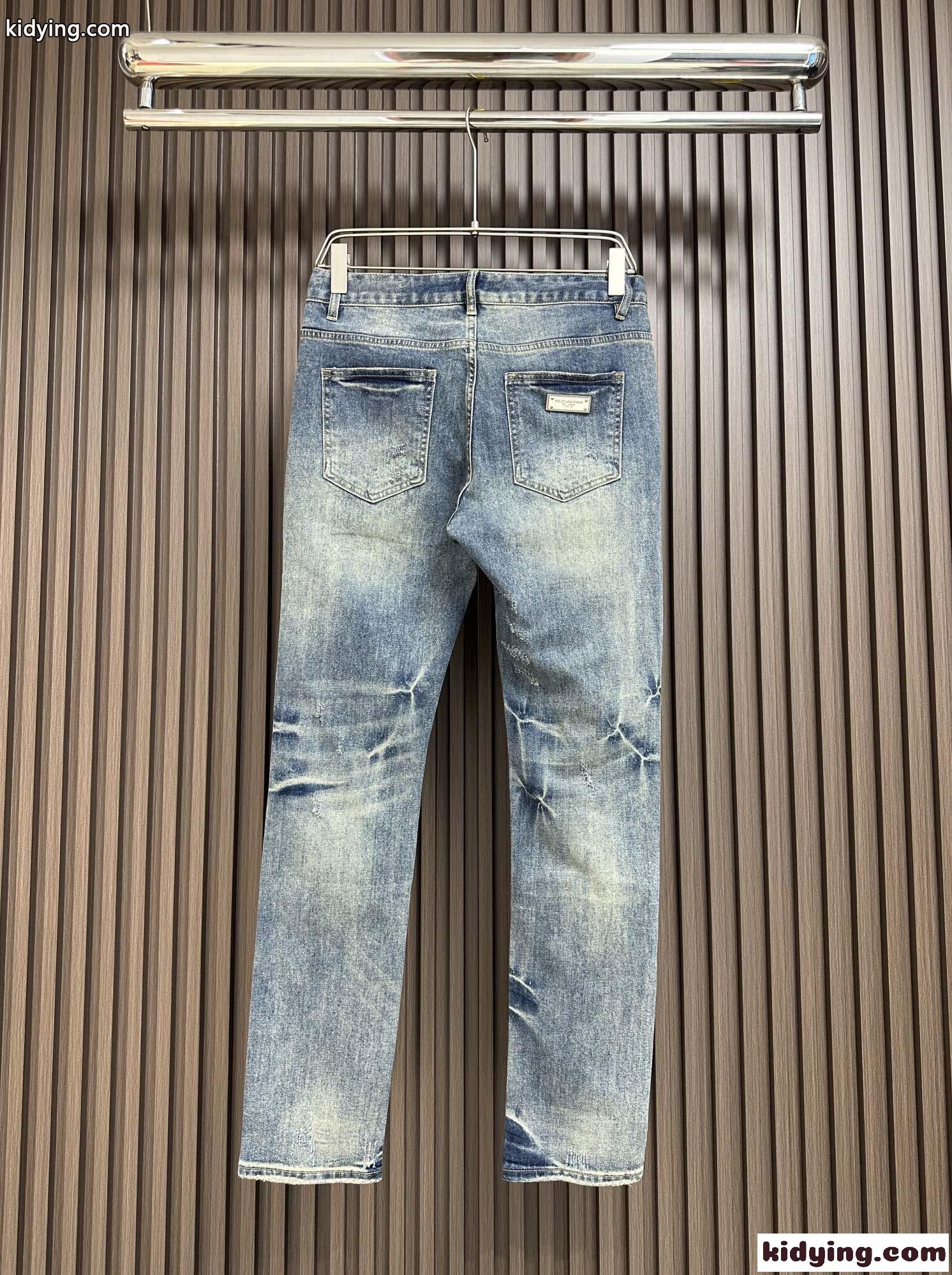 おしゃれ ダメージ加工 ドルチェ&ガッバーナ ジーンズ コピー デニムパンツ-0