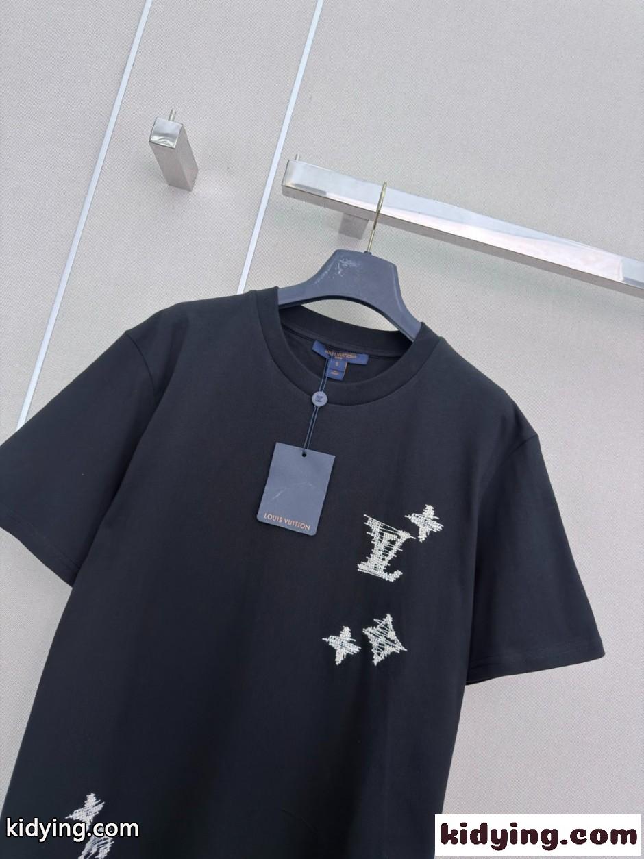 エンブロイダリー シグネチャーTシャツ ルイ・ヴィトン Tシャツ コピー ブラック-0
