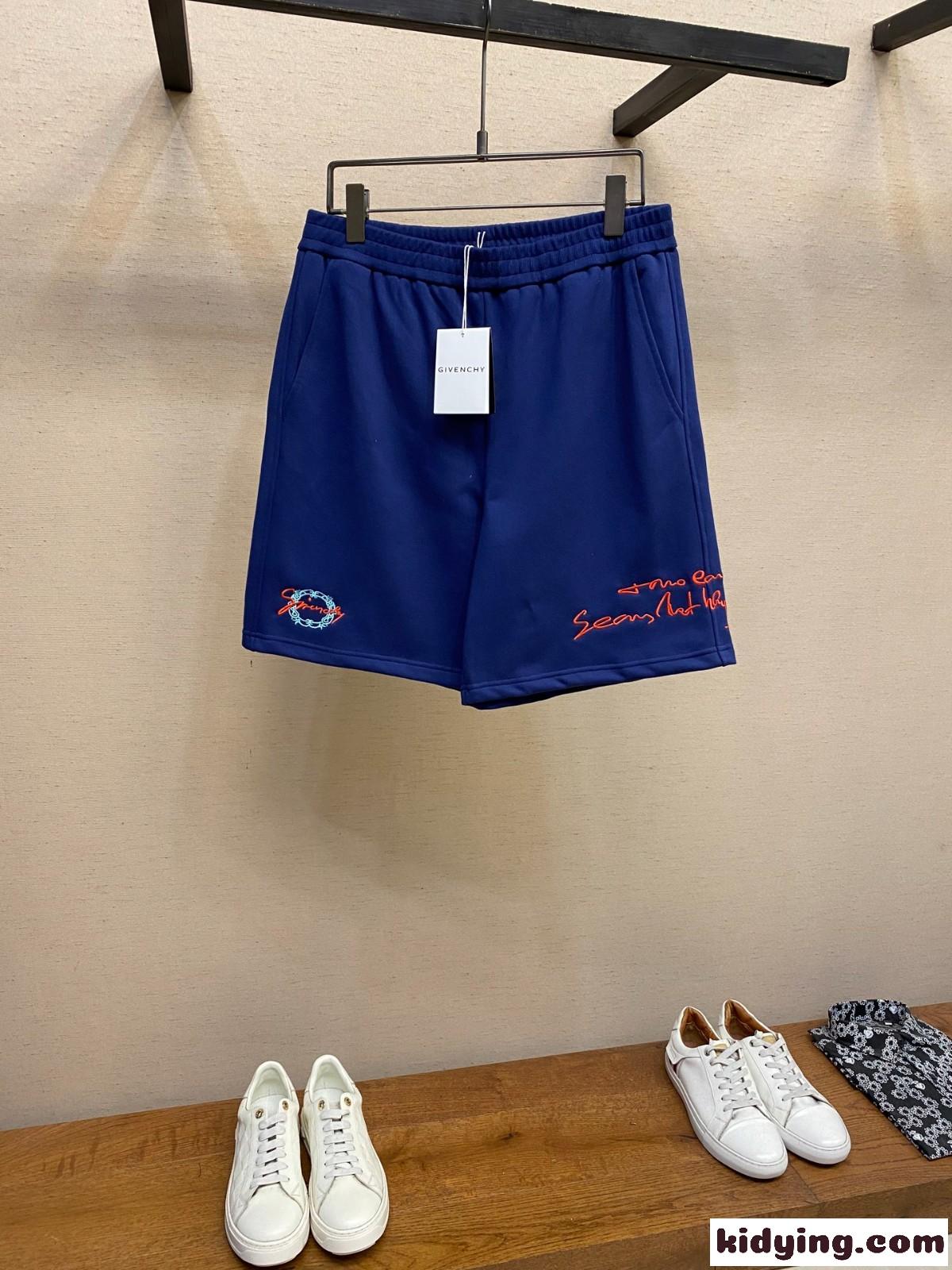 フリース メダリオン バミューダ ショーツ ジバンシィ パンツ 偽物 ショートパンツ-2