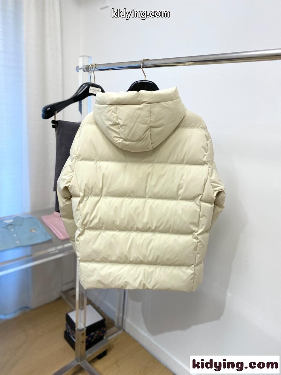 上品 洗練された フーデッドジャケット プラダ ダウンジャケット 偽物-4