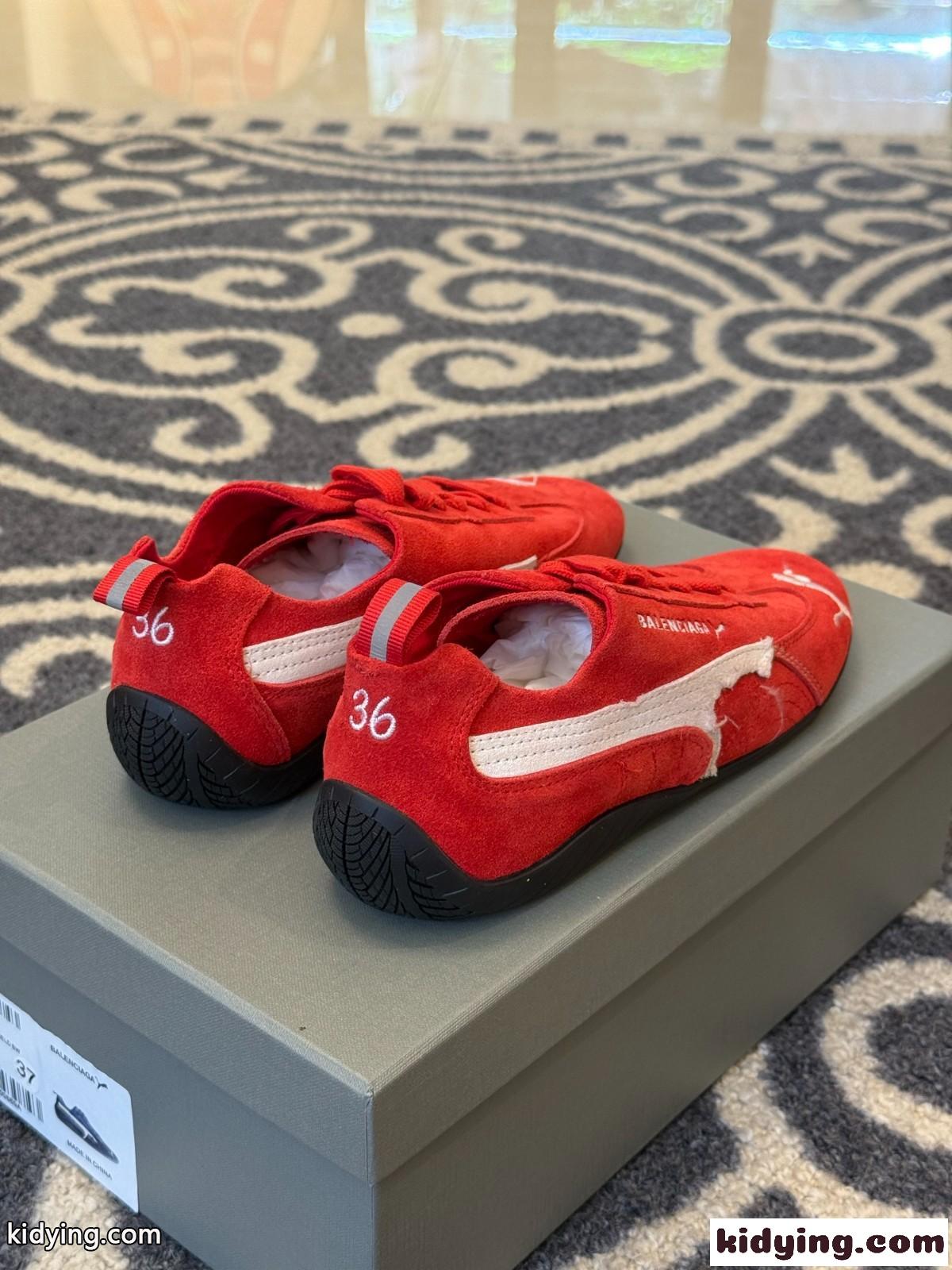 BALENCIAGA × PUMA スエード スピードキャット スニーカー スーパーコピー レッド-1