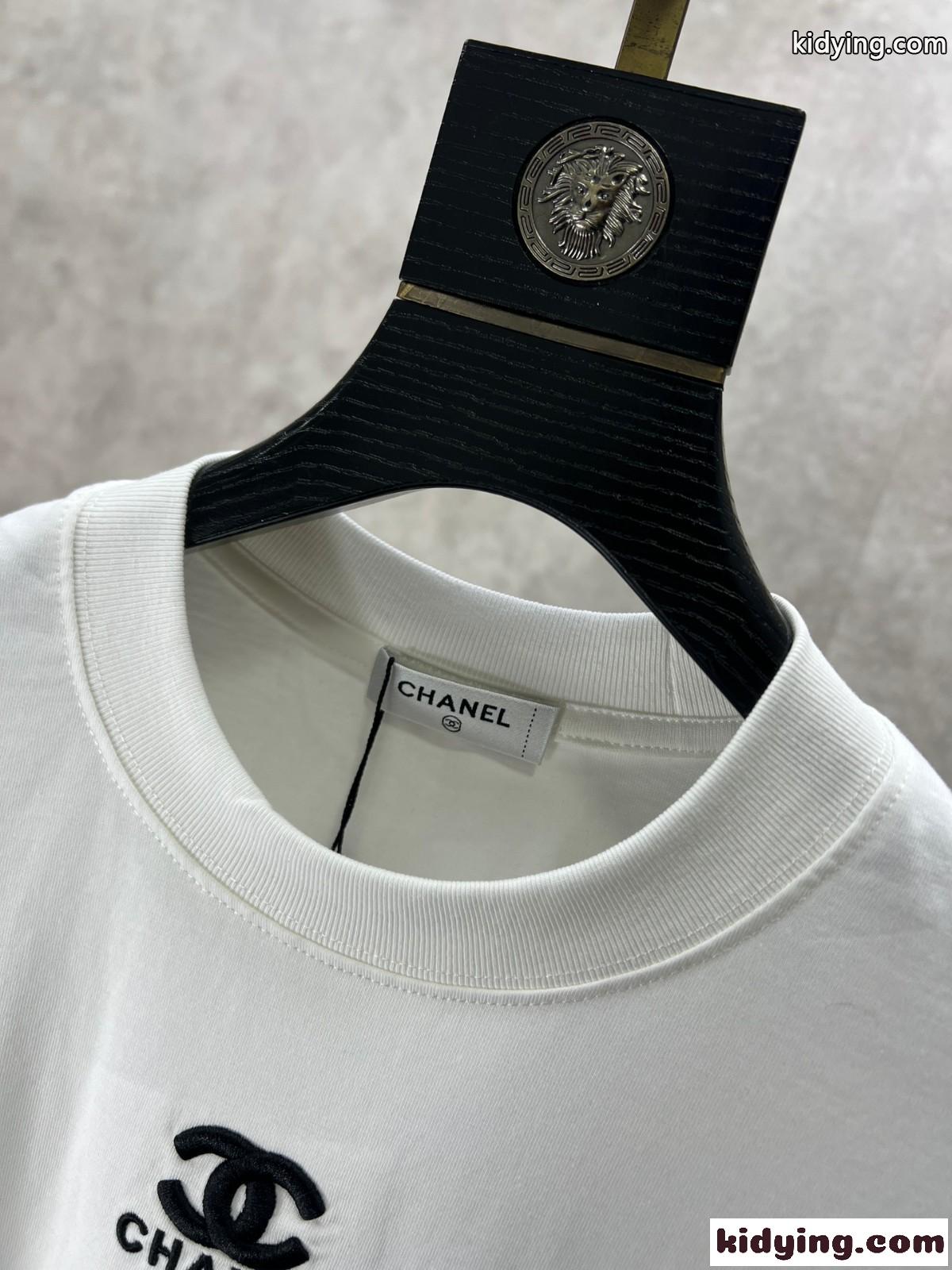 シャネル Tシャツ 偽物 シンプル クルーネック コットン 長袖Tシャツ ホワイト-3