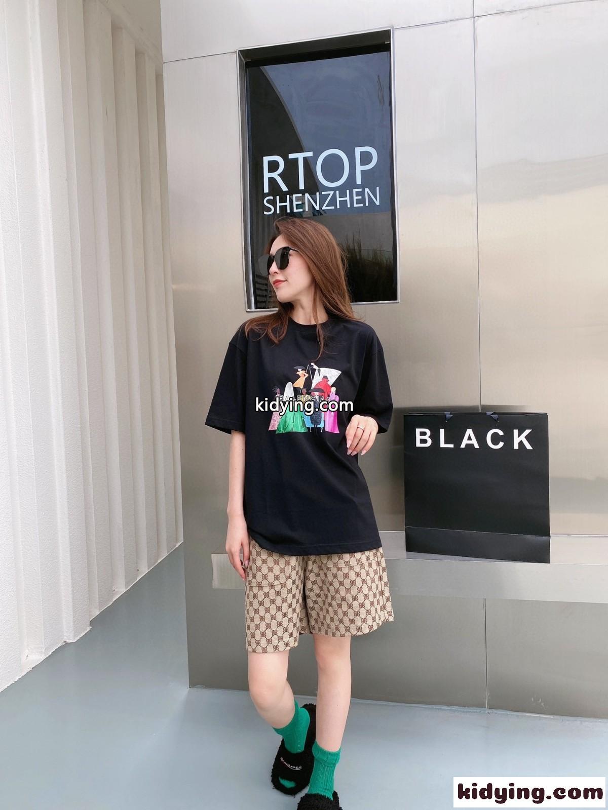 定番 ゆったり 快適 男女兼用 プリント バレンシアガ 半袖tシャツ コピー カジュアル おしゃれ ホワイト ブラック-6