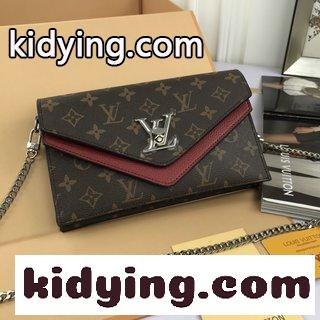 LV SAINT PLACIDEチェーンショルダーバッグ ルイヴィトン バッグ 通販コピー 手袋はスタイルがよく 金色のチェーンデザインです-3