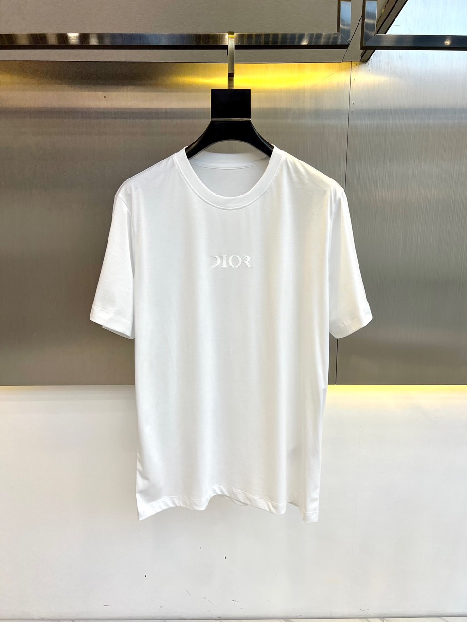シンプル ロゴ入り クルーネック クリスチャン・ディオール 半袖Tシャツ コピー ホワイト-0