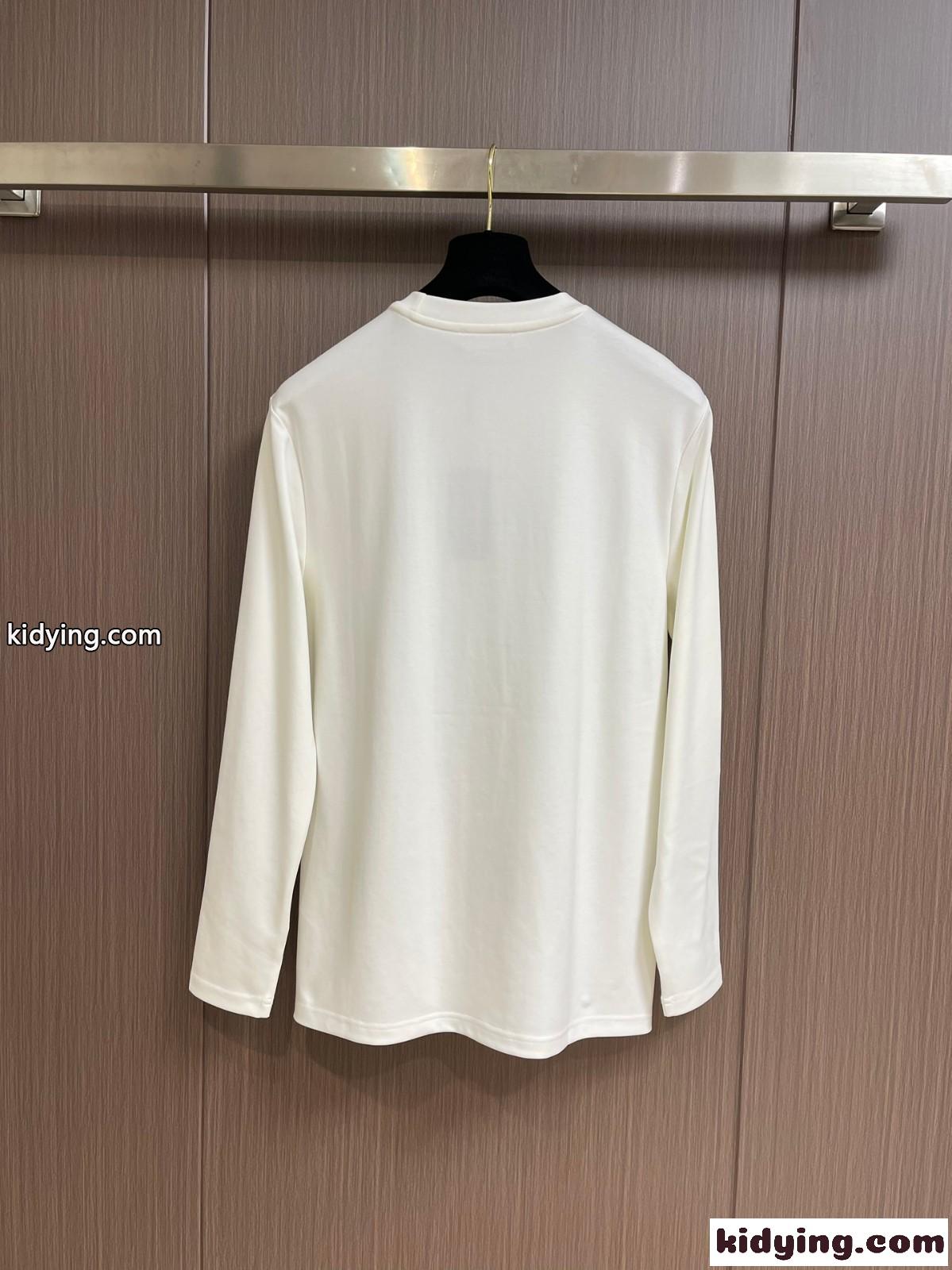 ベーシック ロゴ 合わせやすい アルマーニ Tシャツ コピー クルーネック 長袖Tシャツ-2