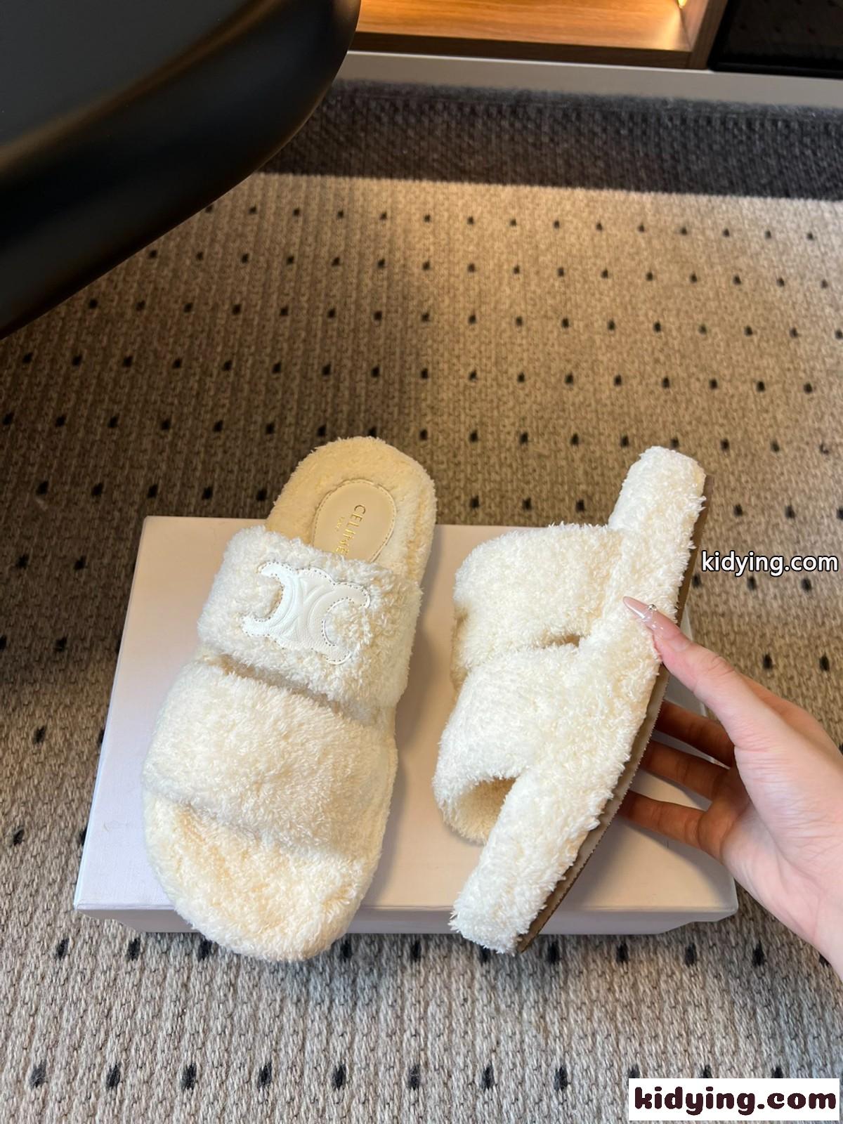 秋冬 もこもこ ファーサンダル セリーヌ サンダル スーパーコピー ホワイト-2