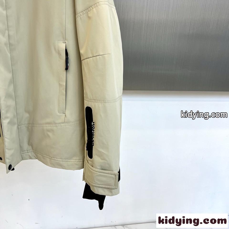 カジュアル GORE-TEX ダウンブルゾン モンクレール ダウンジャケット コピー ベージュ-0