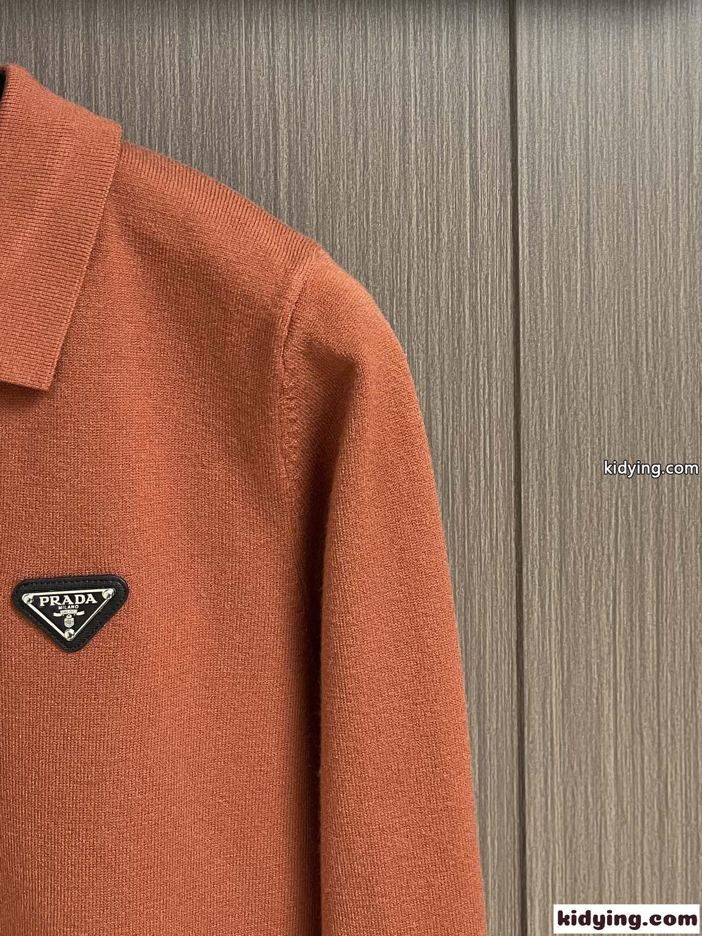 洗練された モダン ハーフジップ ニットポロ プラダ ニット コピー オレンジ-2