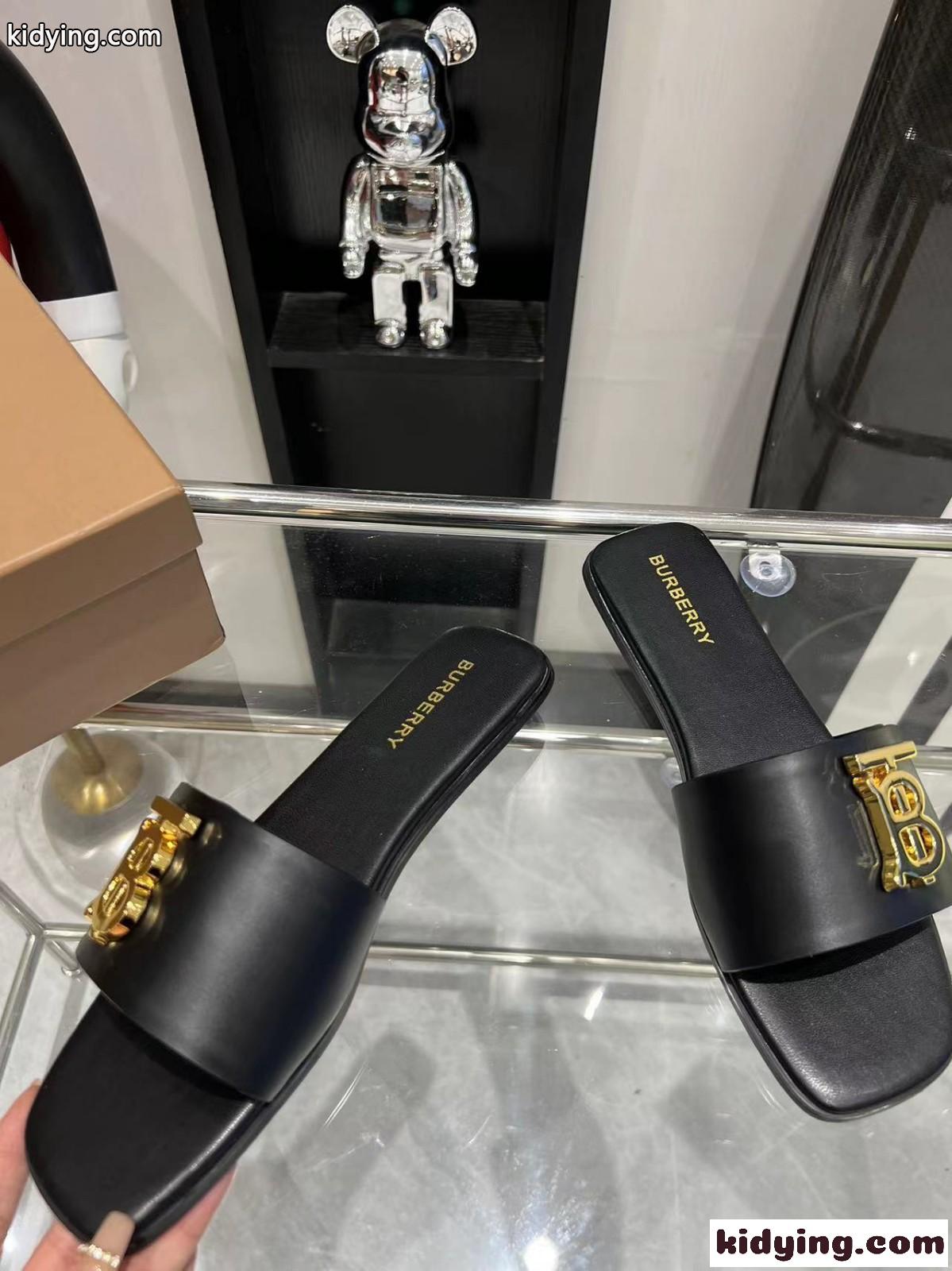 バーバリー サンダル コピー モノグラムモチーフ レザースライド フラットシューズ-4