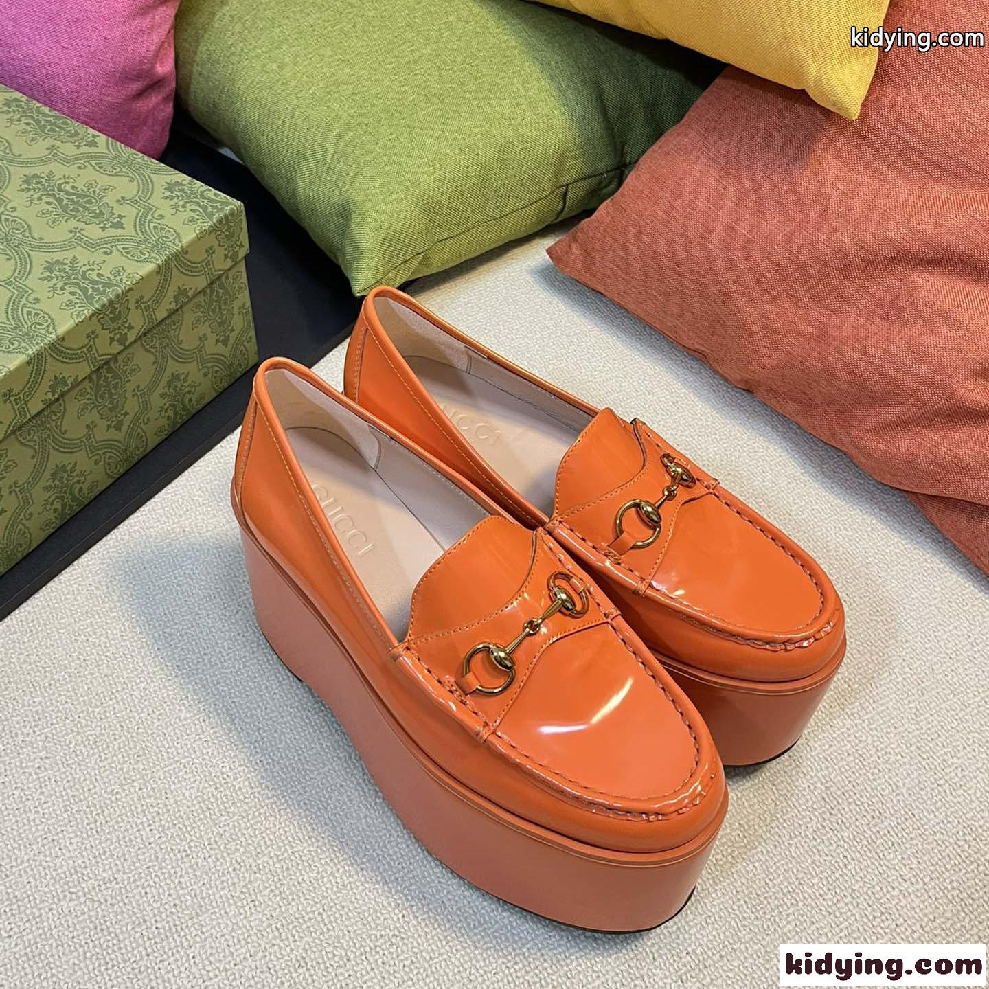 GUCCI ホースビット ウィメンズ プラットフォーム ローファー グッチ シューズ コピー オレンジ-2