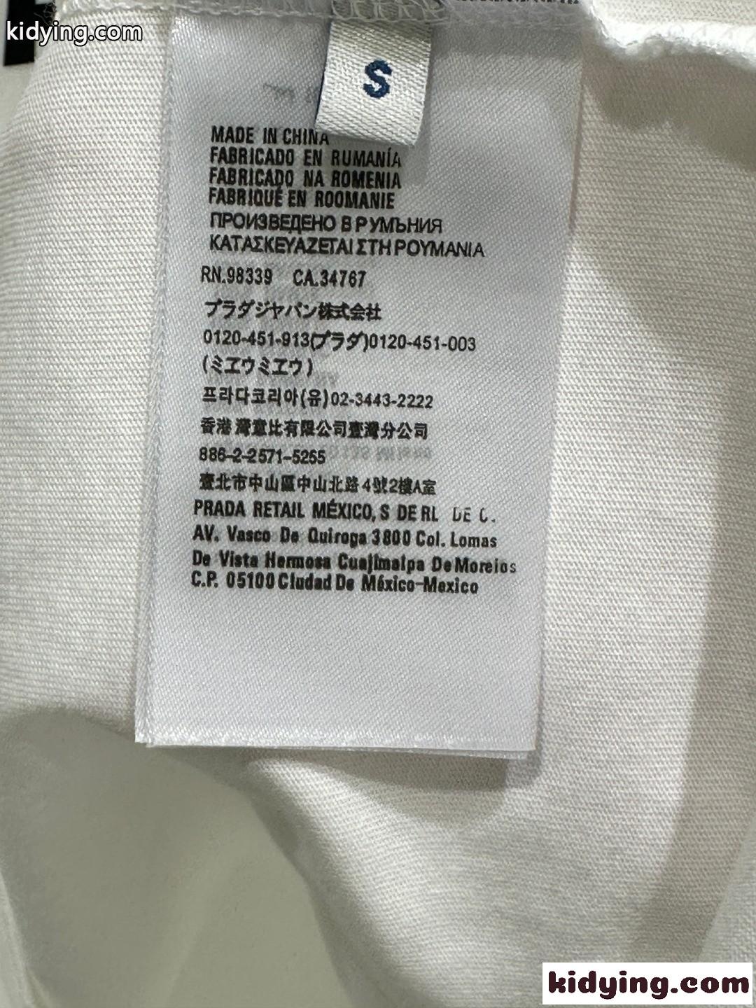 ユニセックス ゆったり 半袖Tシャツ セリーヌ Tシャツ コピー クルーネック ホワイト-4