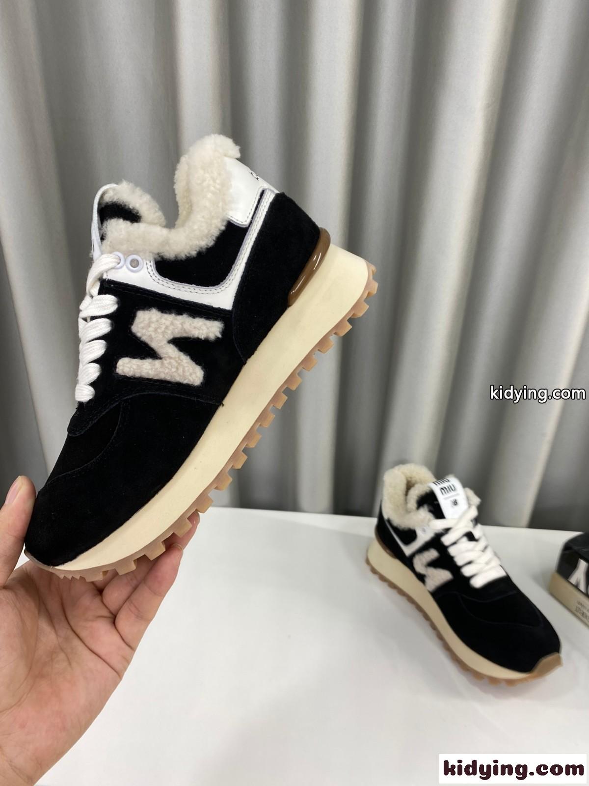 New Balance x Miu Miu ボアスニーカー ミュウミュウ スニーカー コピー レディース ブラック-2