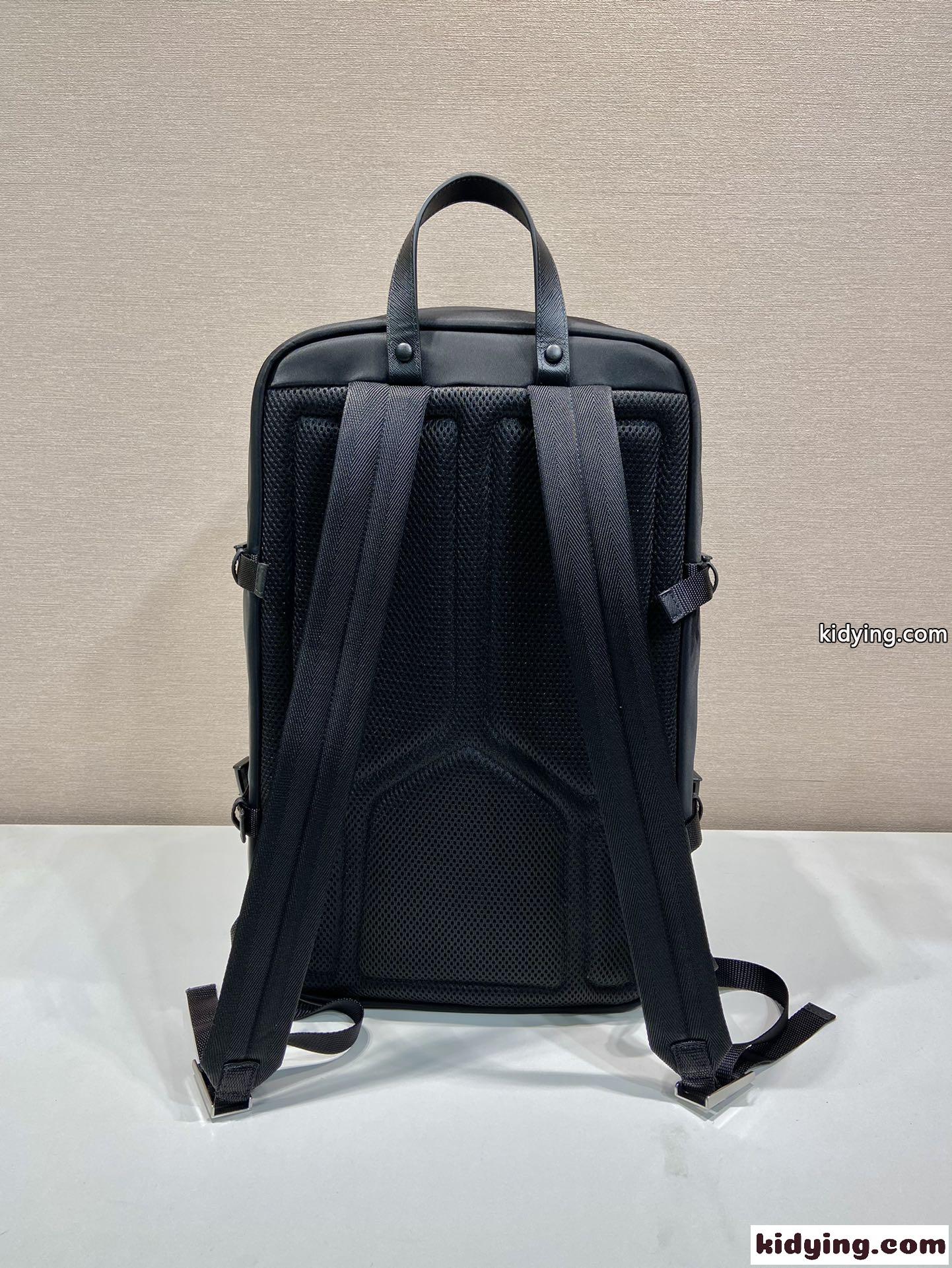 ナイロンxサフィアーノレザー バックパック プラダ バッグ コピー メンズ リュック-1
