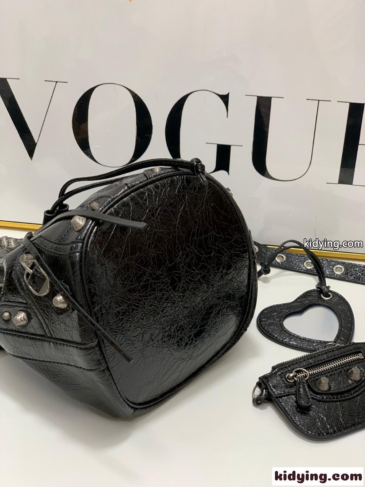人気 ハート LE CAGOLE XS バケットバッグ バレンシアガ バック コピー ショルダーバッグ ブラック-2