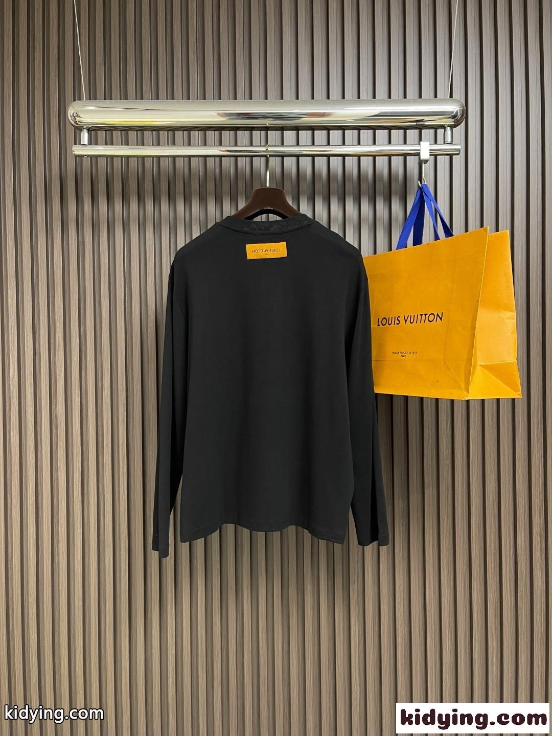 エンボスLVロングスリーブTシャツ ルイ・ヴィトン Tシャツ スーパーコピー ブラック-1