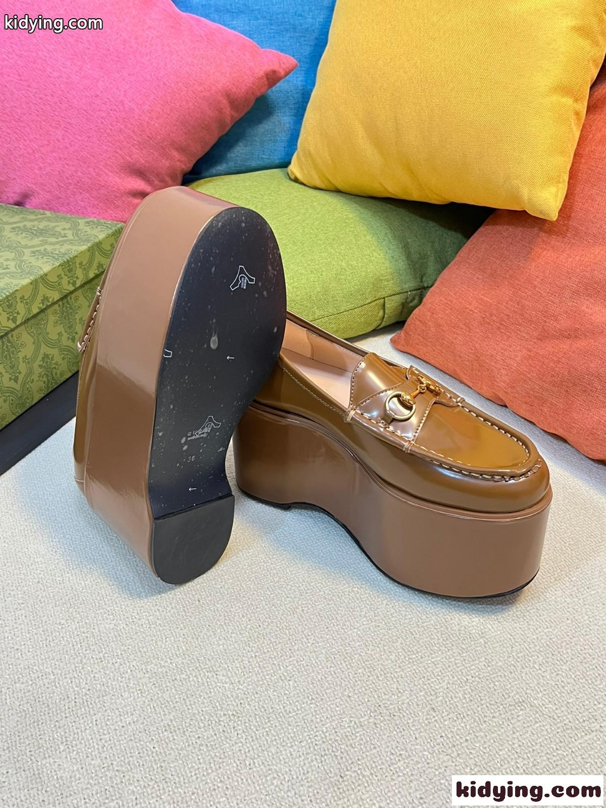 GUCCI ホースビット ウィメンズ プラットフォーム ローファー グッチ シューズ コピー ブラウン-3
