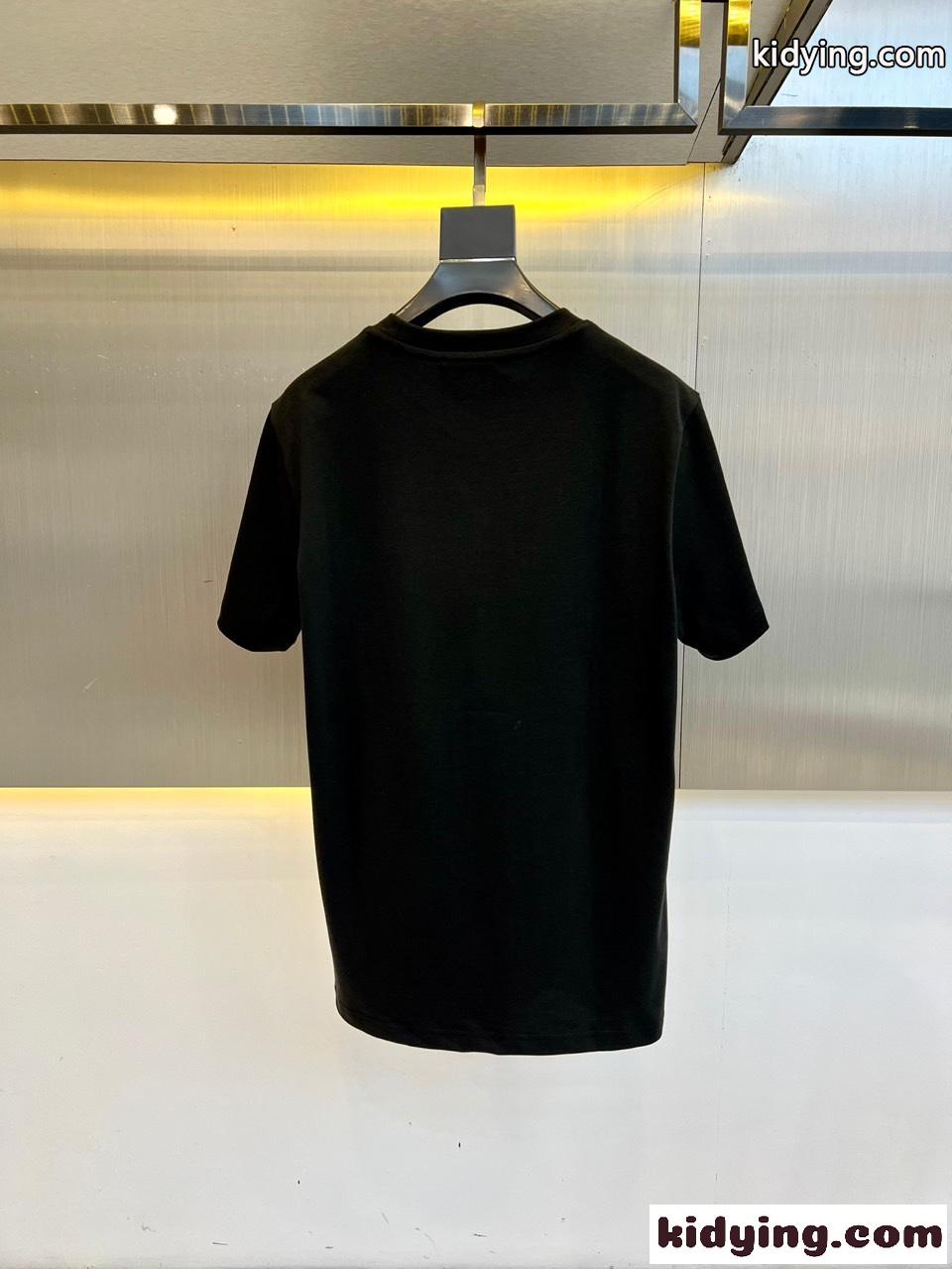 お洒落 ロゴプリント 半袖Tシャツ グッチ Tシャツ コピー ブラック-4