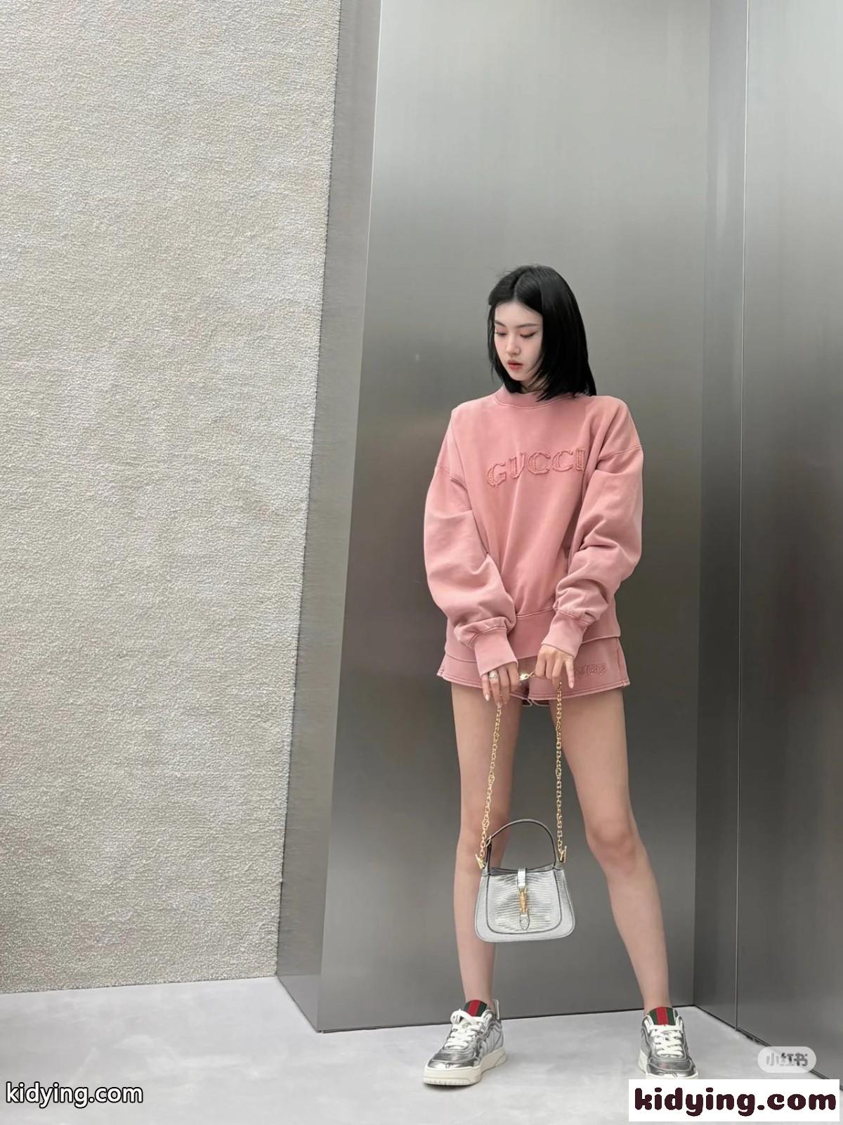 エンブロイダリー コットンジャージー スウェットシャツ グッチ Tシャツ コピー ピンク-4